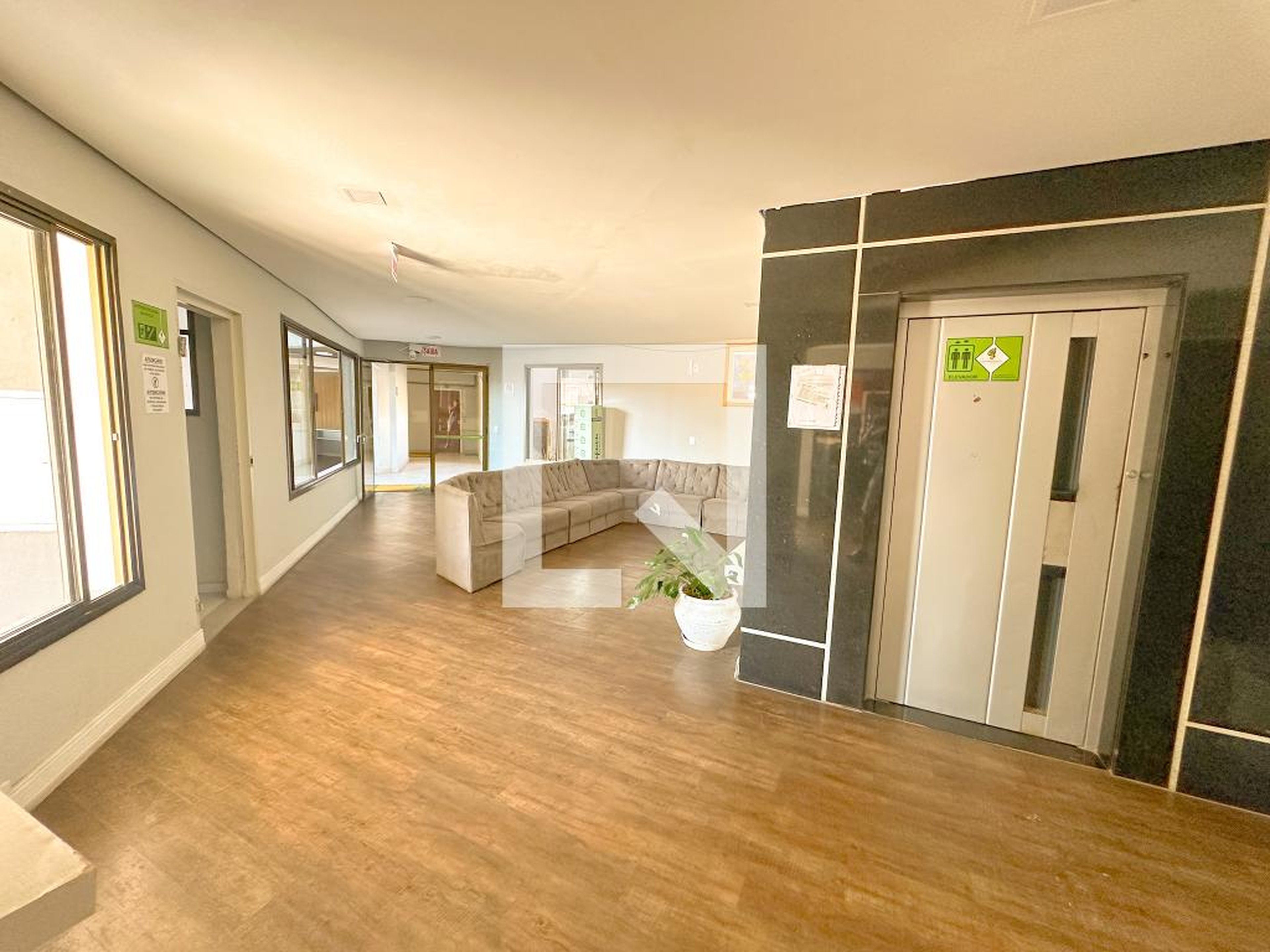 Hall de entrada - Residencial Garapuvu