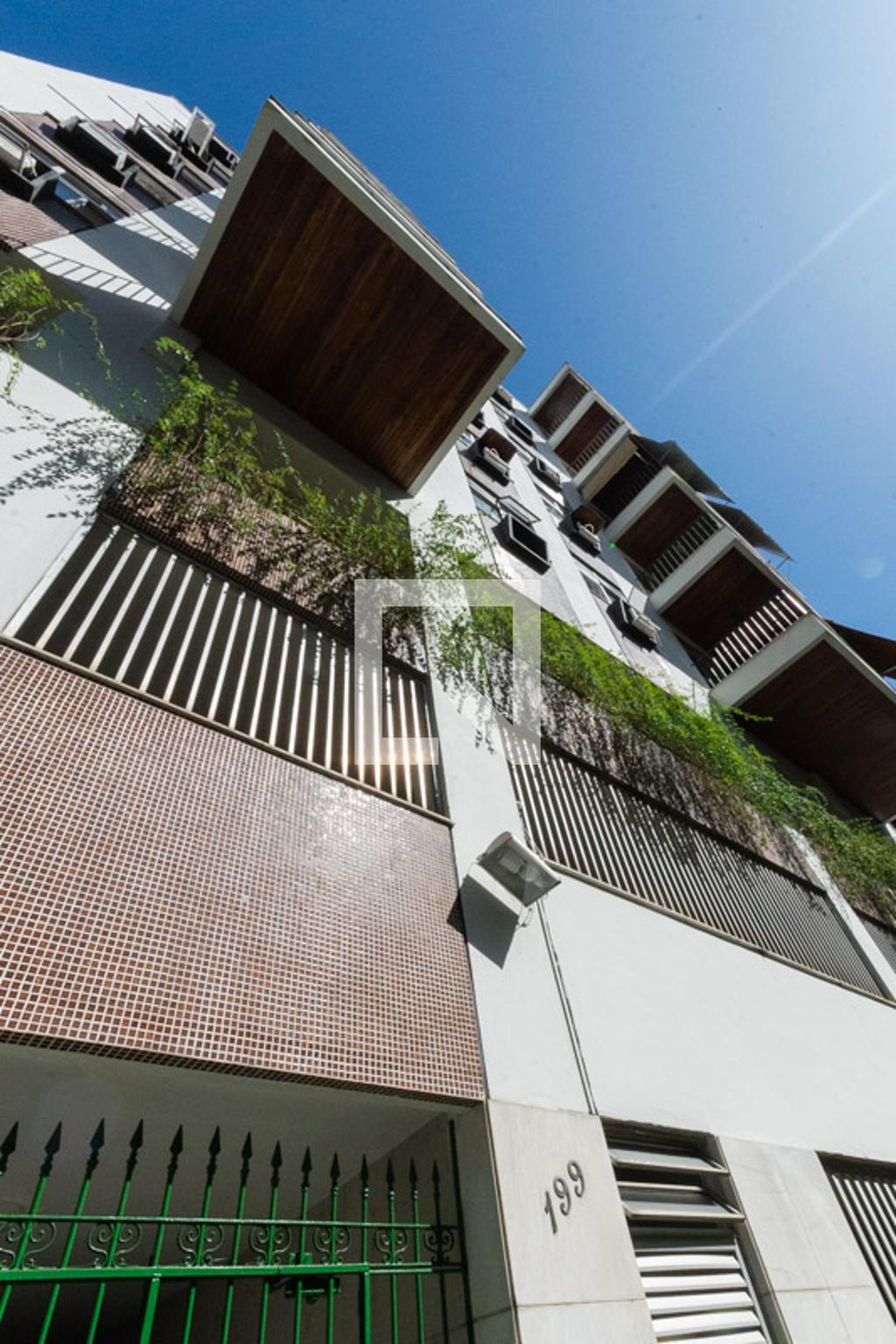 Fachada Edifício Bougainvilles