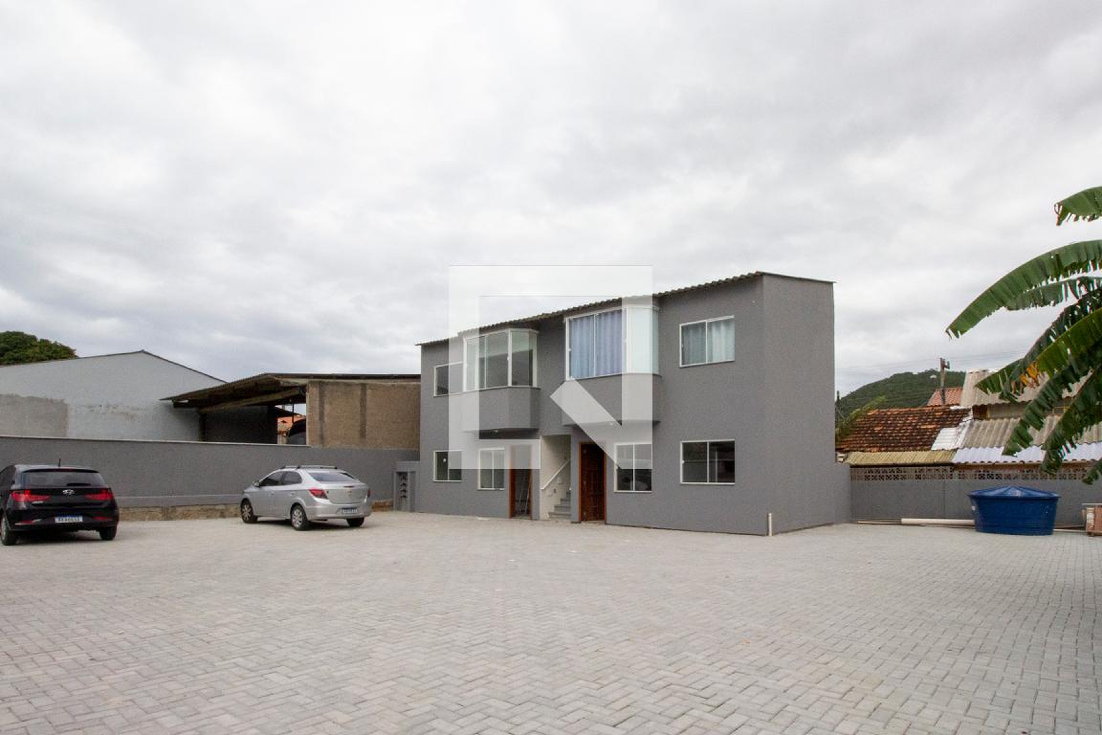 Fachada do Prédio Condomínio em Servidão Miguel José Vieira, 64