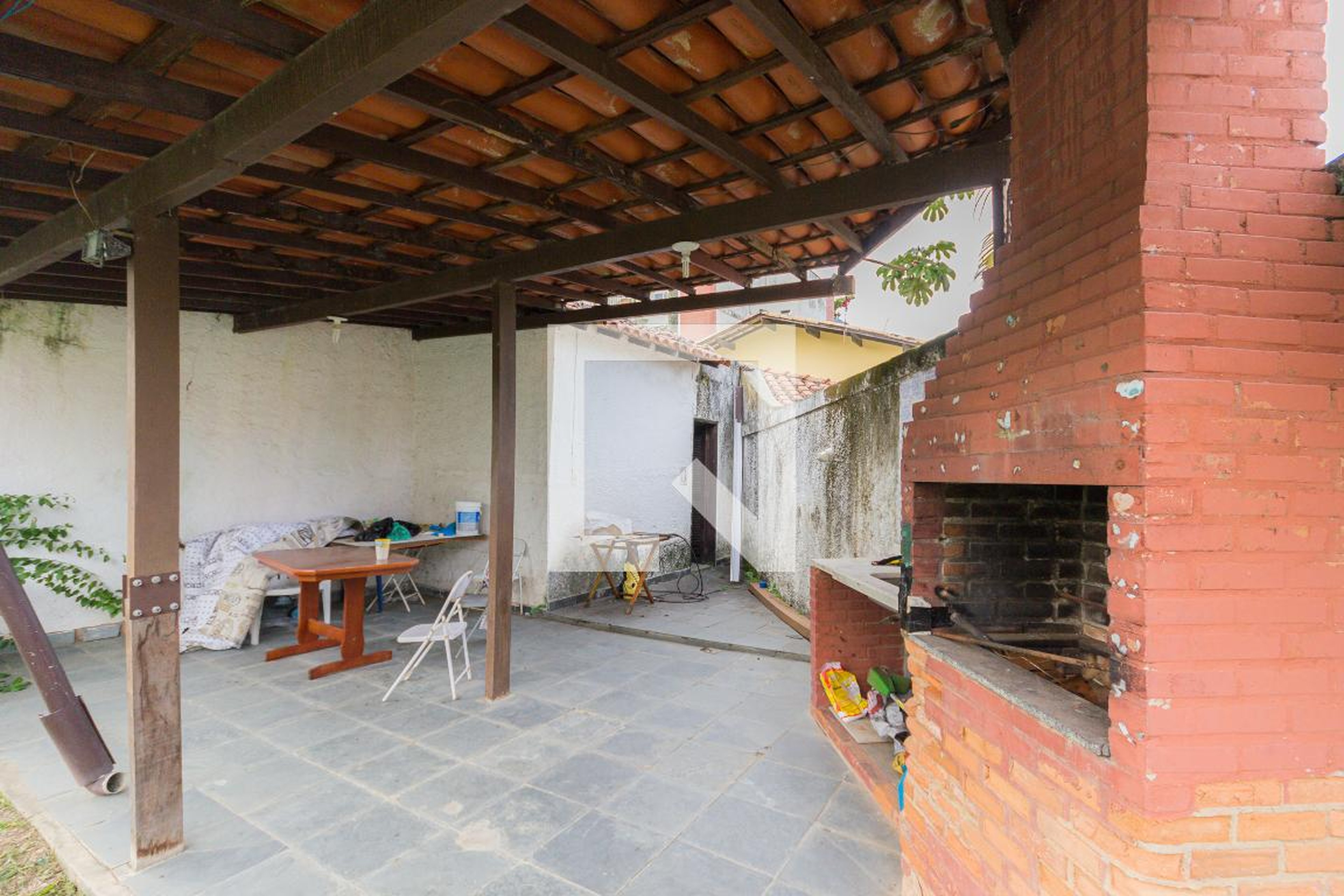 Churrasqueira - Vale Dourado