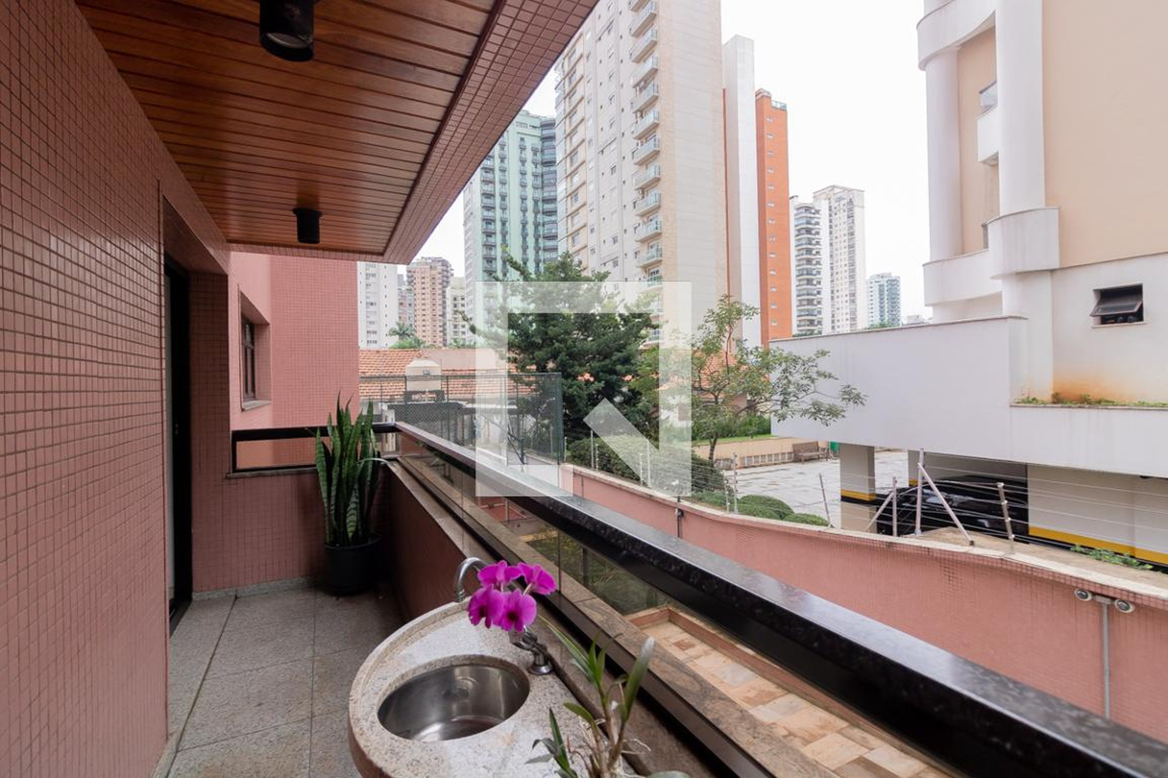 Churrasqueira Edifício Puerta Del Sol