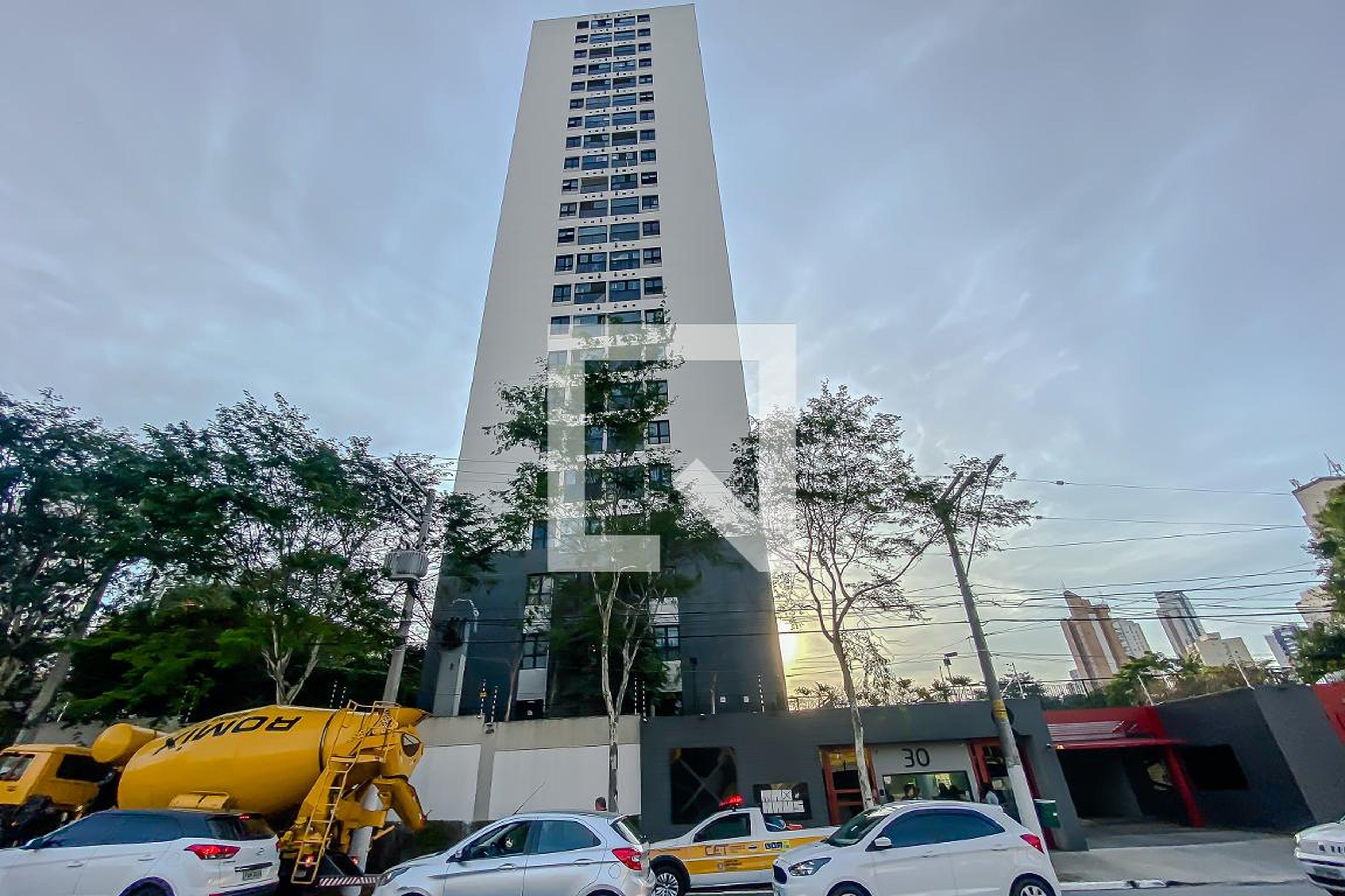 Fachada Condomínio em Rua Anália Franco, 60