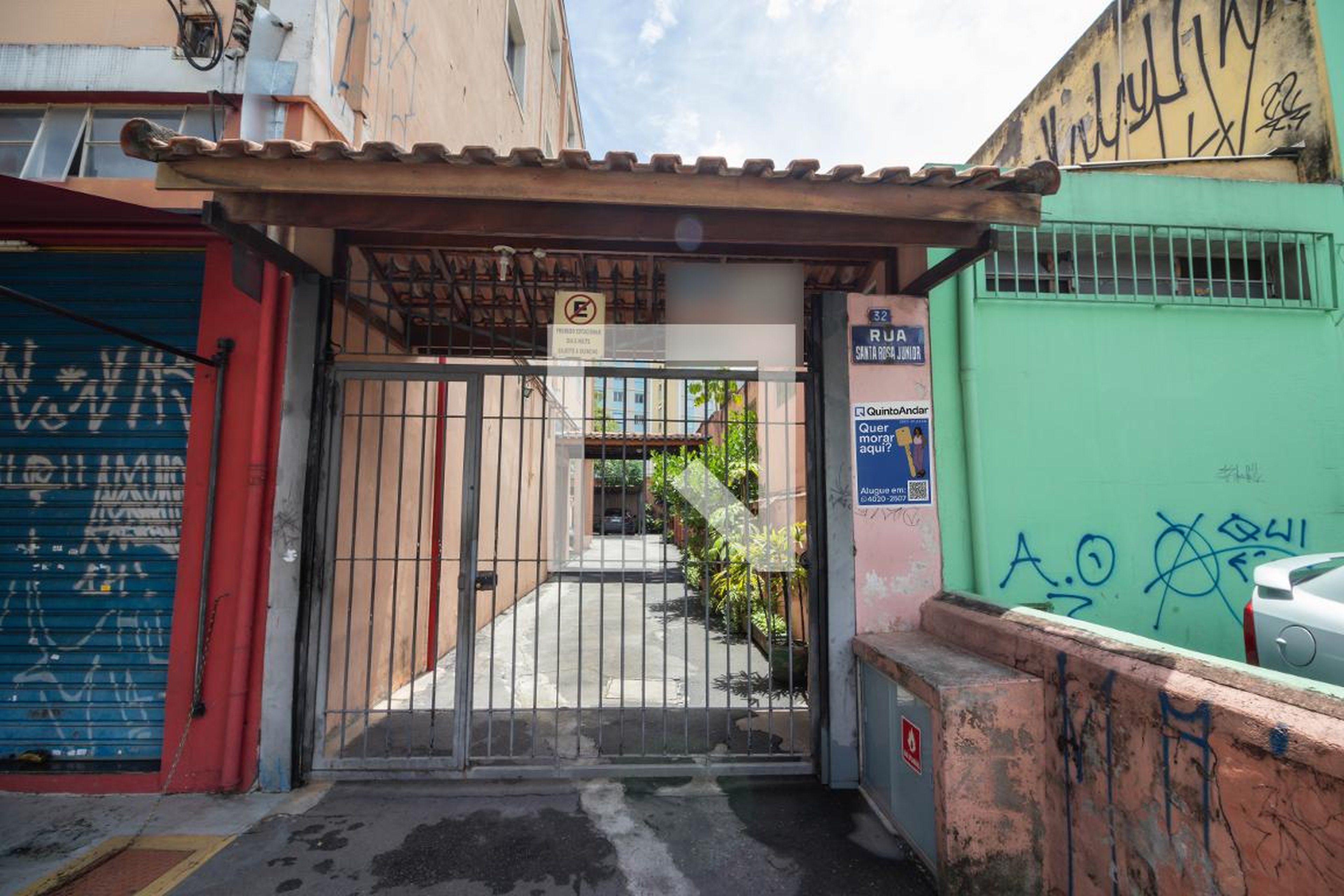 Fachada do Condomínio Condomínio Butantã