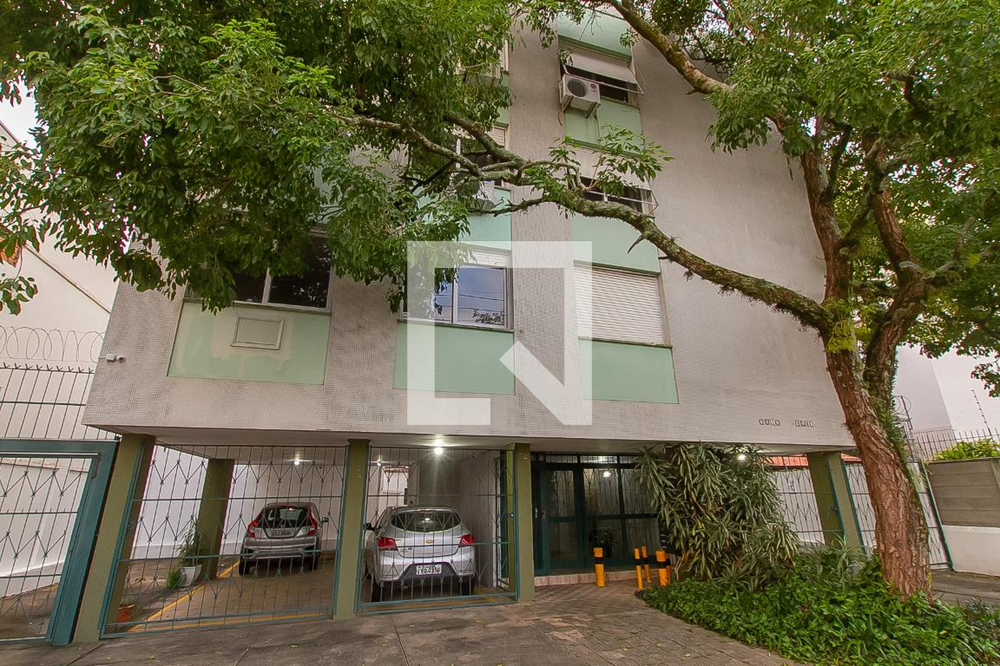 Fachada Condomínio Ouro Velho