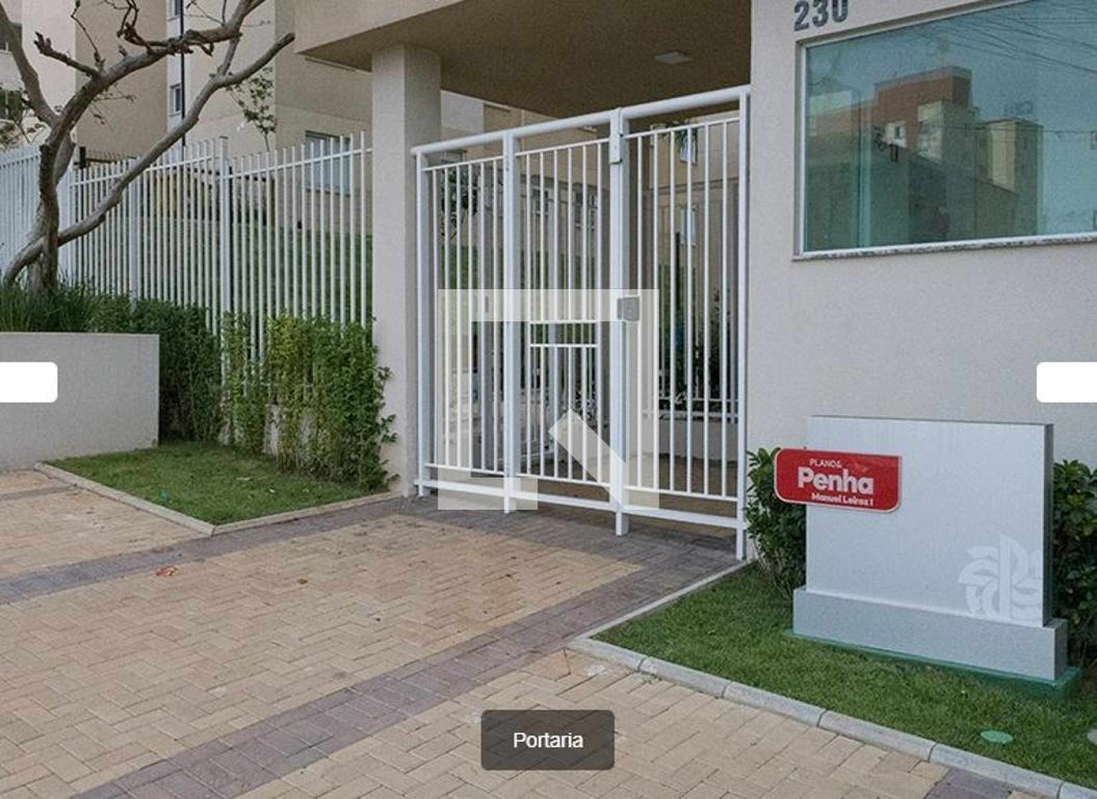 Fachada Condomínio em Rua Manuel Leiroz, 269