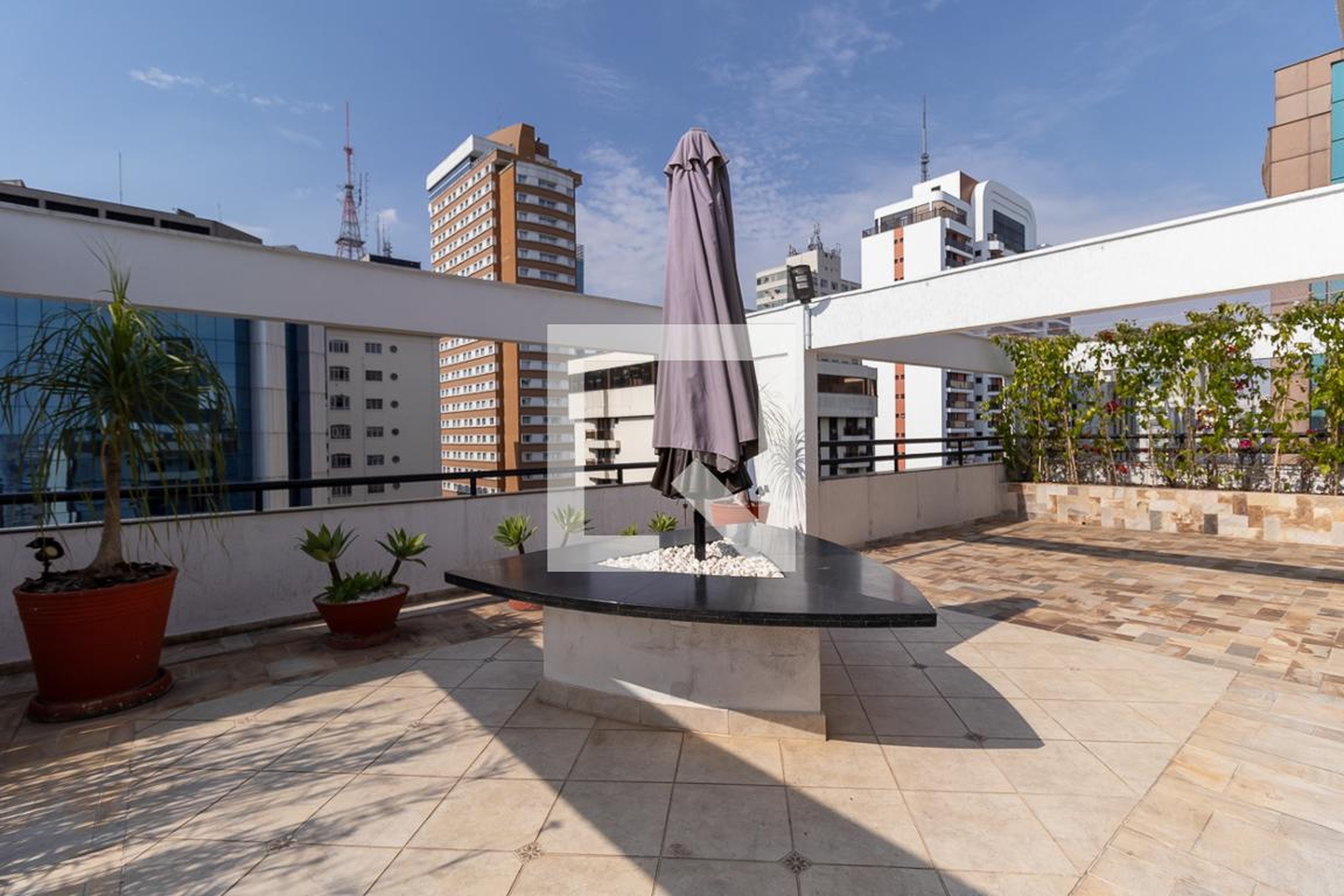 Área da piscina - Paulista Park