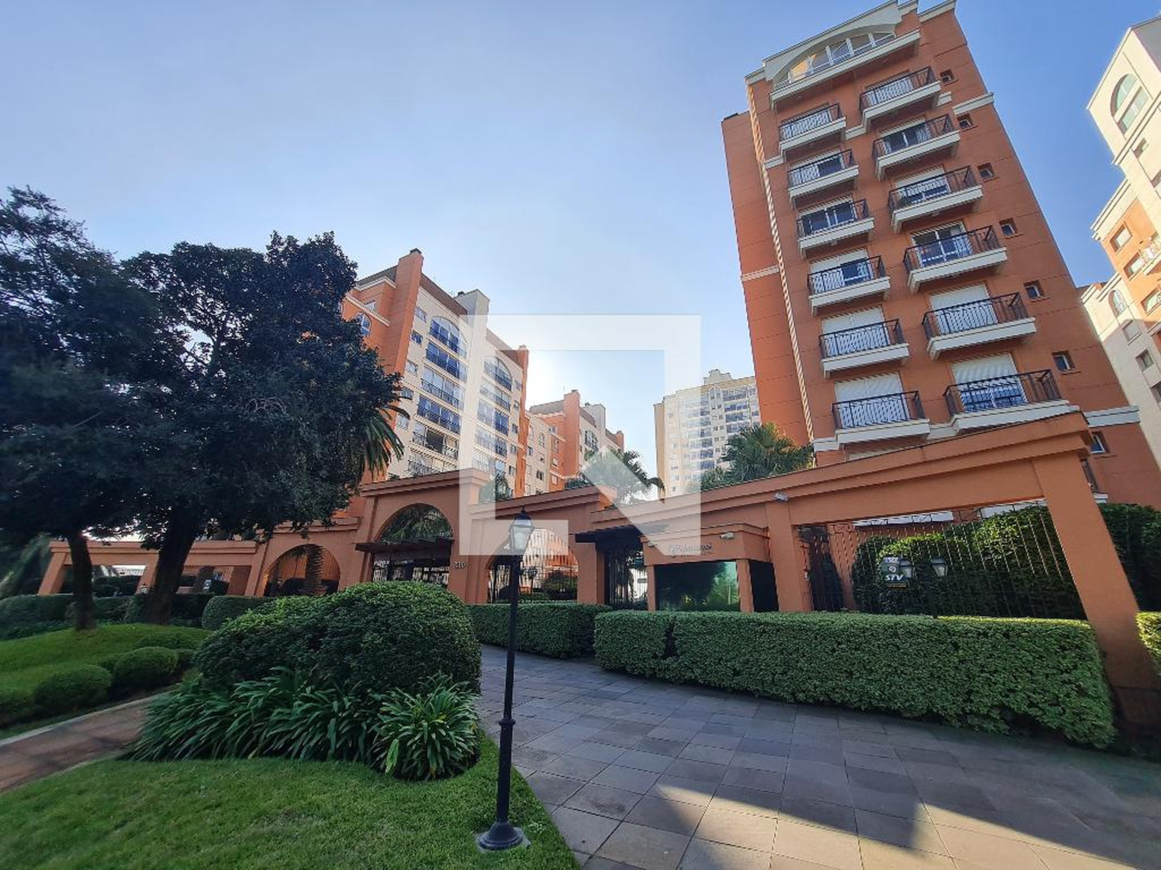 Fachada do Condomínio Condomínio Cipriani