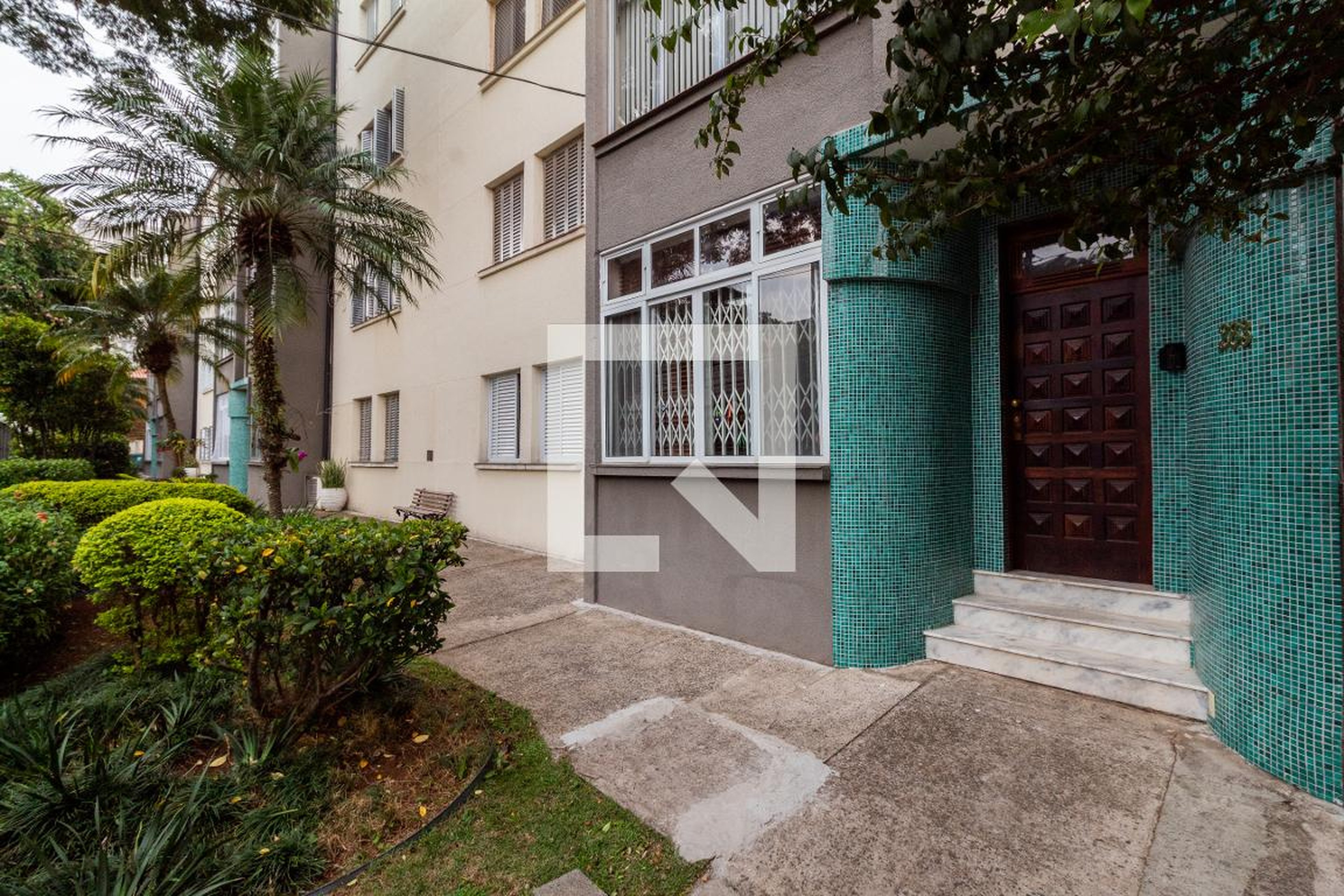 Entrada - Edificio Manduri