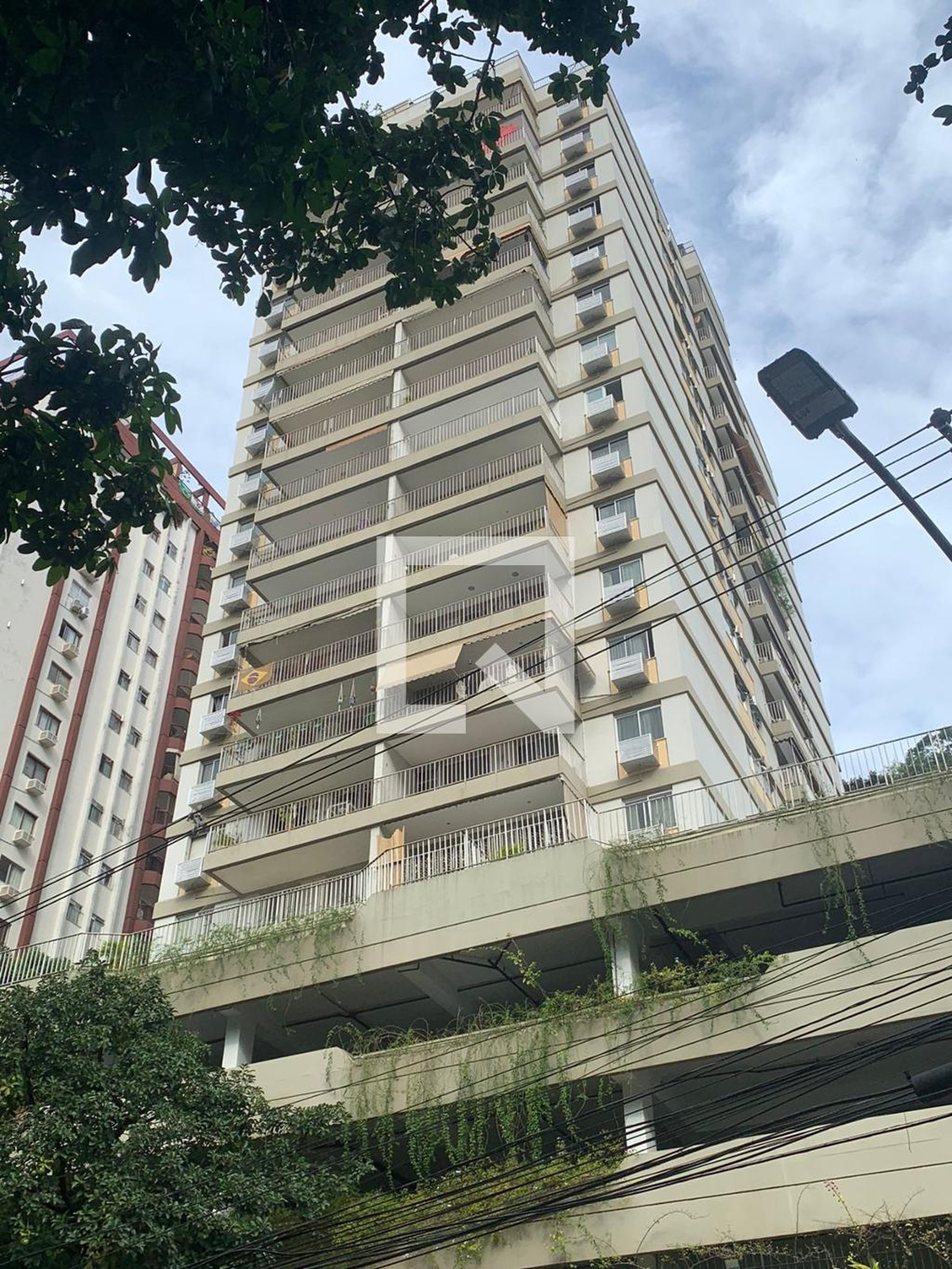 Fachada do Prédio Condomínio Pinheiro Guimarães