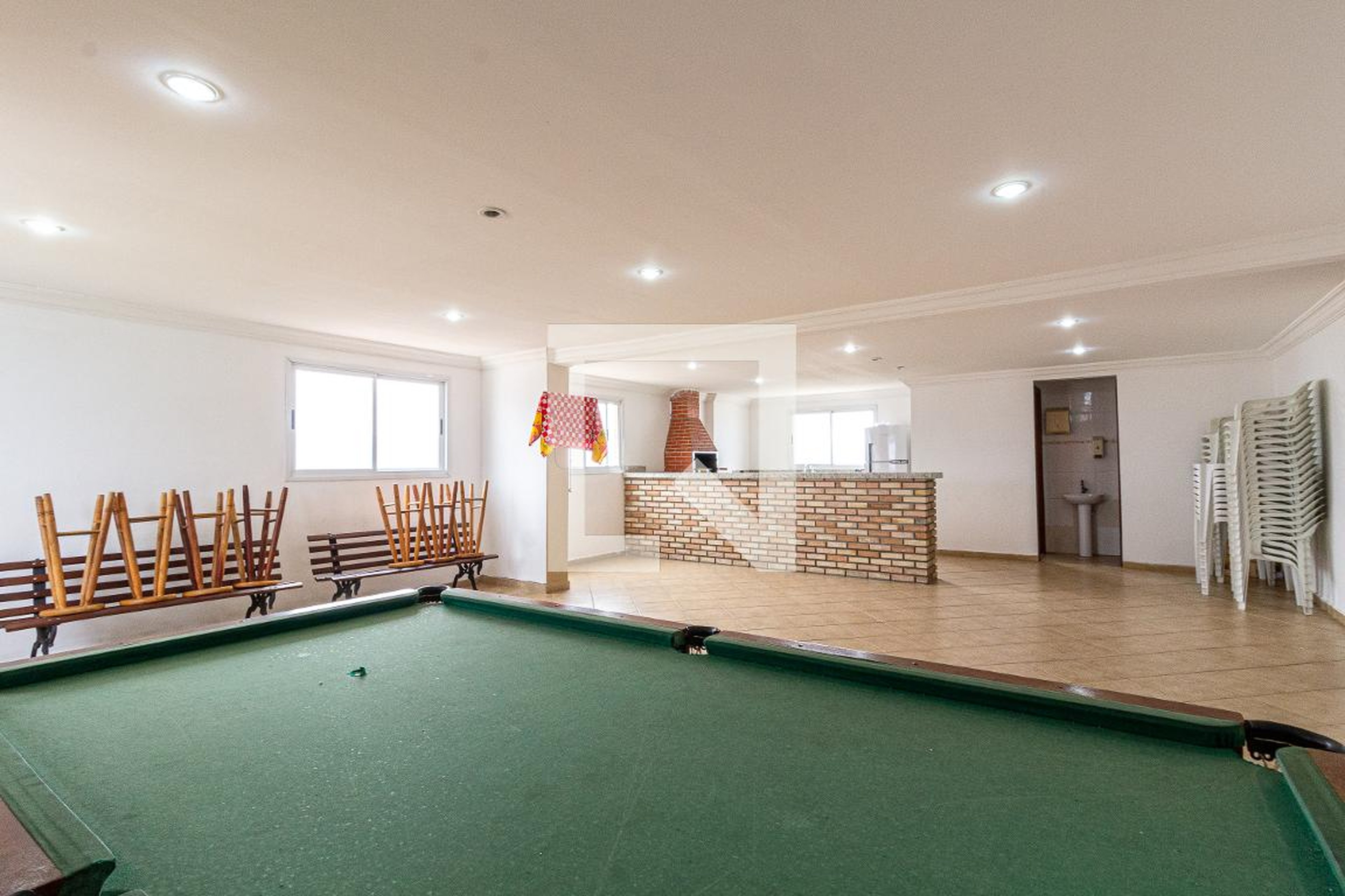 Salão de jogos - Mirza