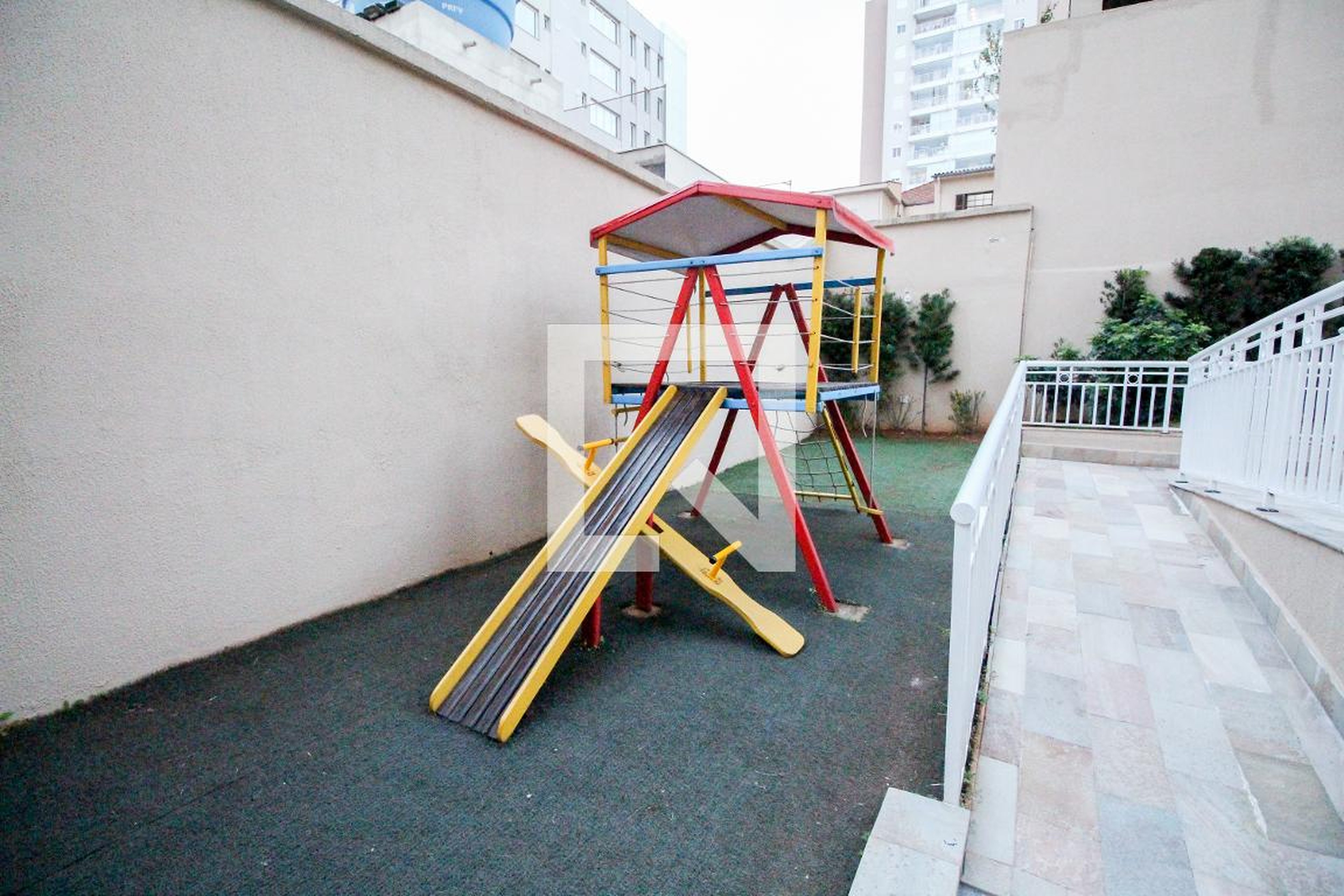 Playground - Green View