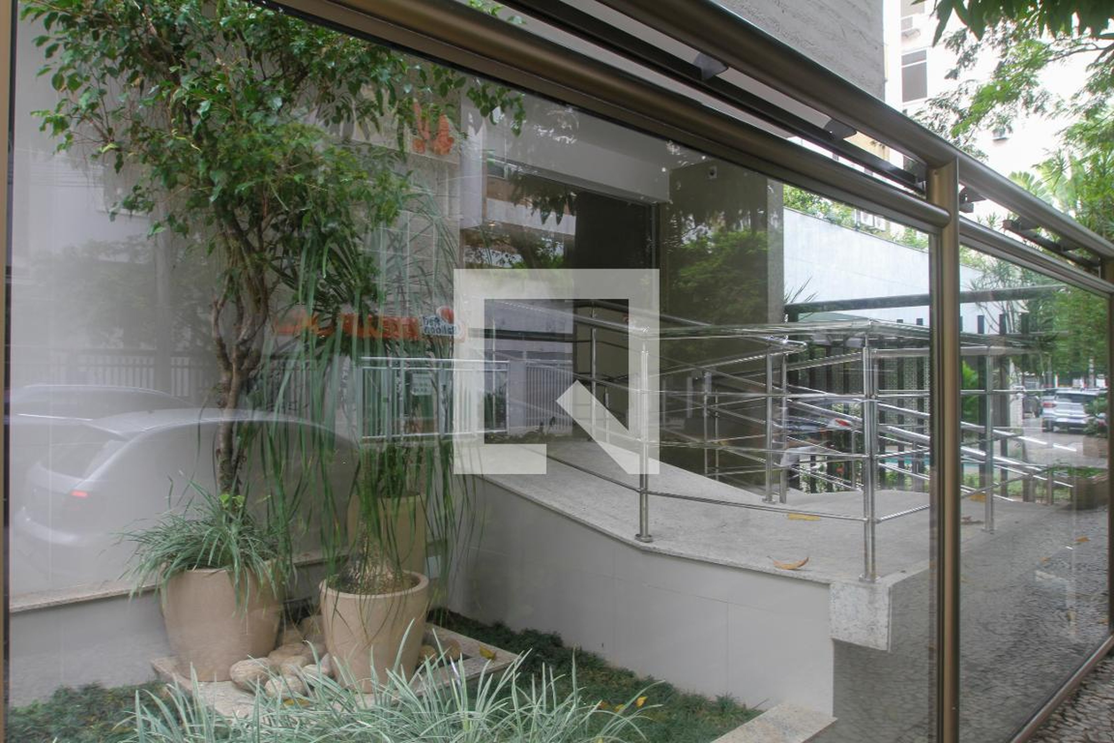 Entrada do Prédio - Ibitira