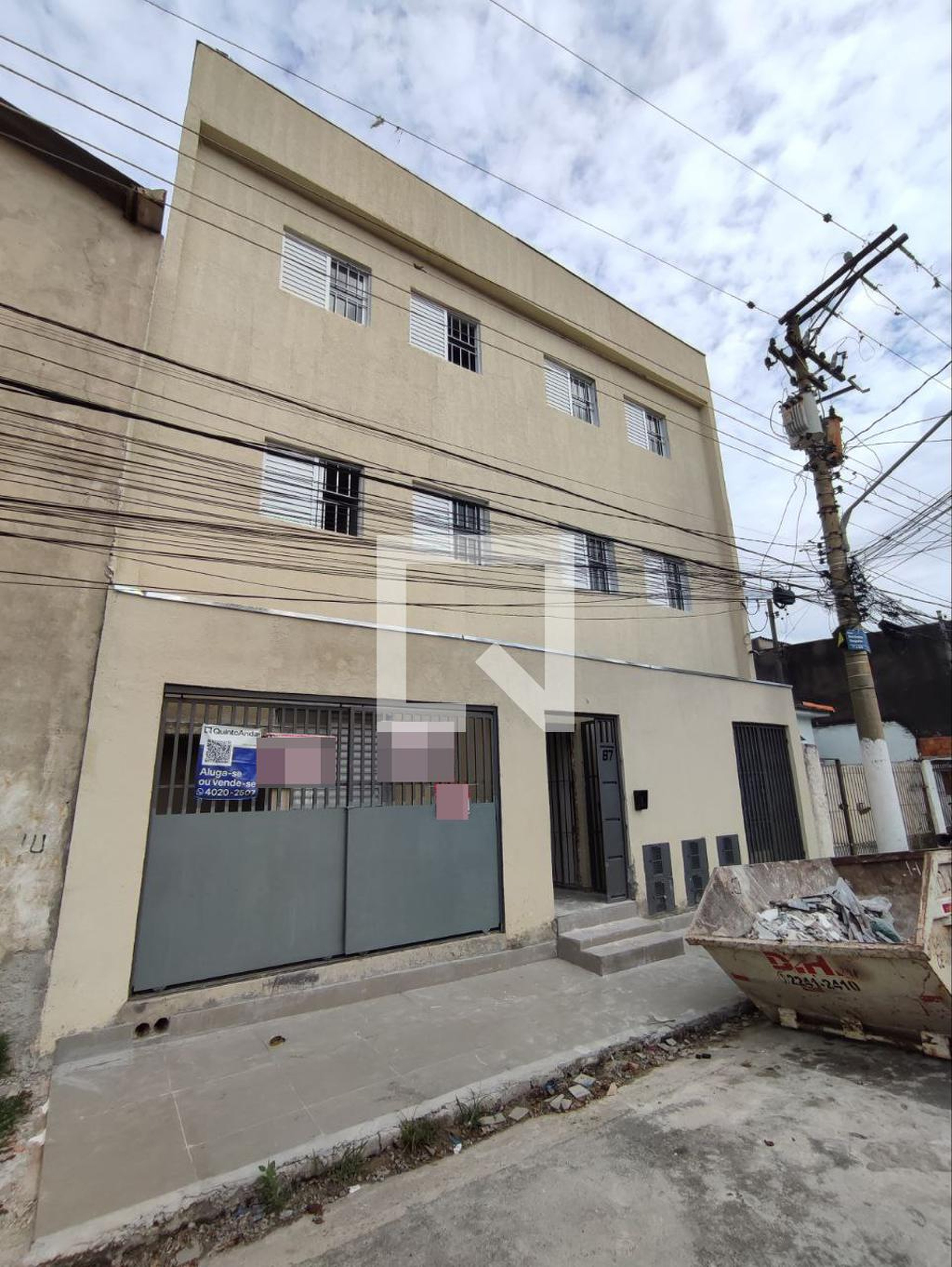 Fachada Condomínio em Rua Bernardino Vergueiro, 87