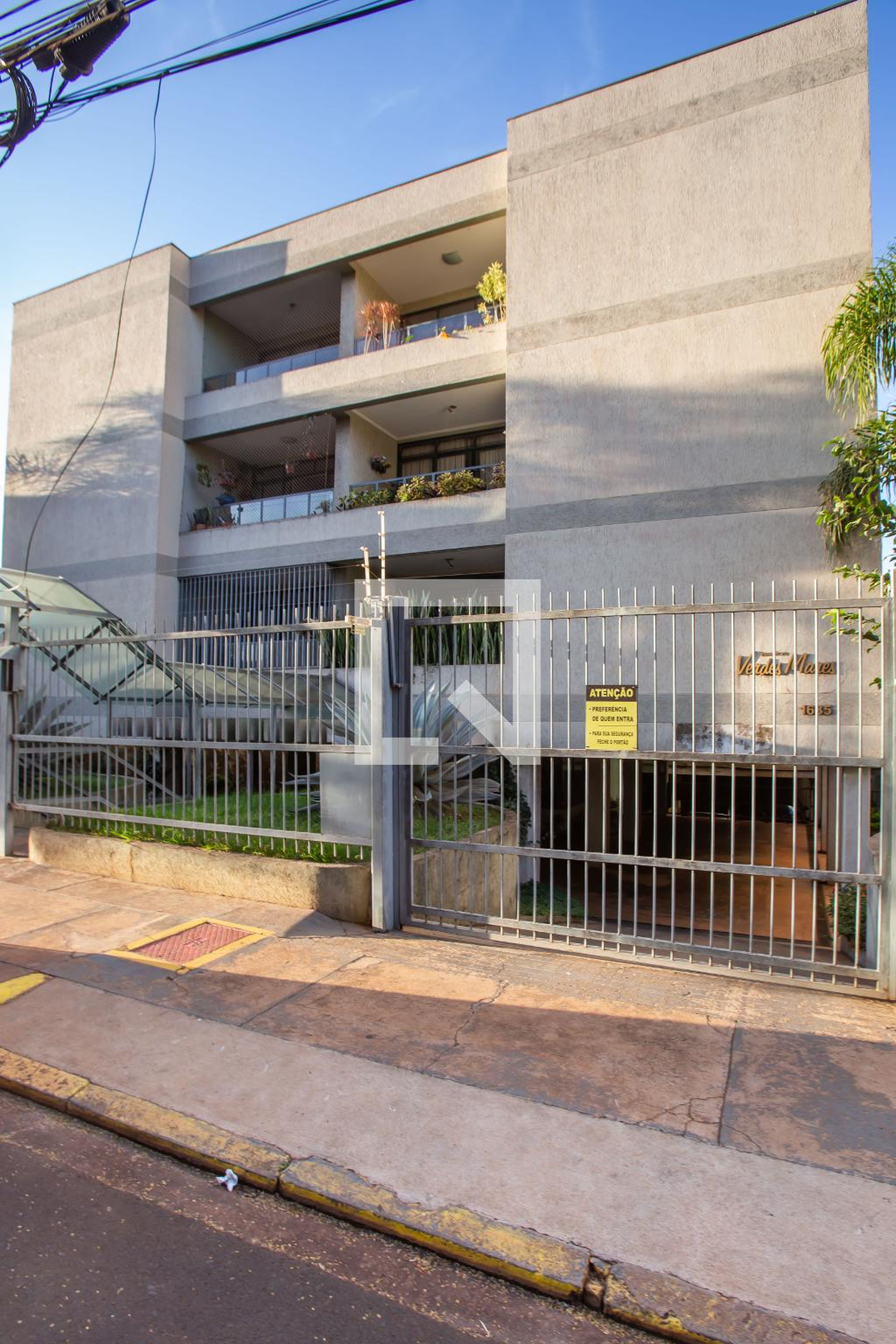 Fachada Condomínio em Rua Piracicaba, 1635