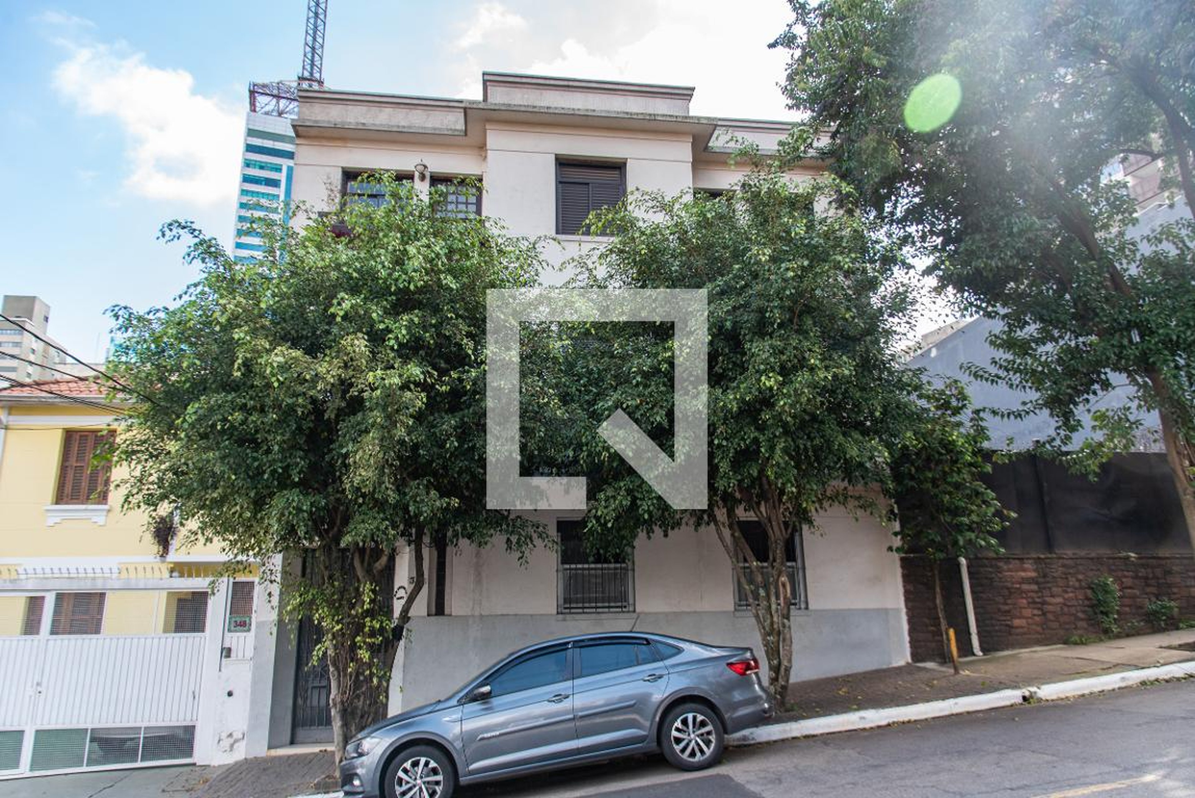 Fachada Edifício May