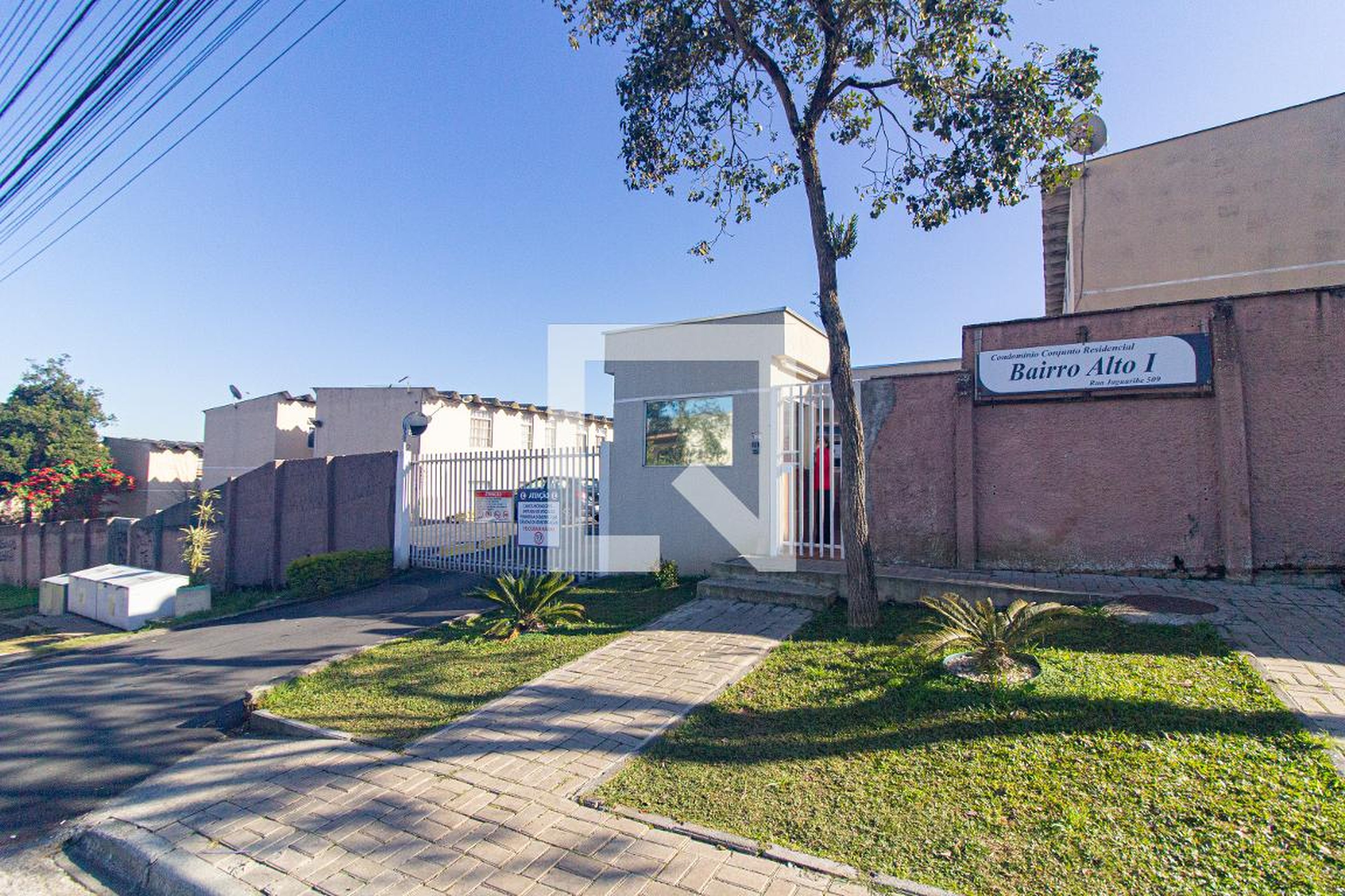 Fachada do Condomínio Condomínio em Rua Sebastião Alves Ferreira, 601