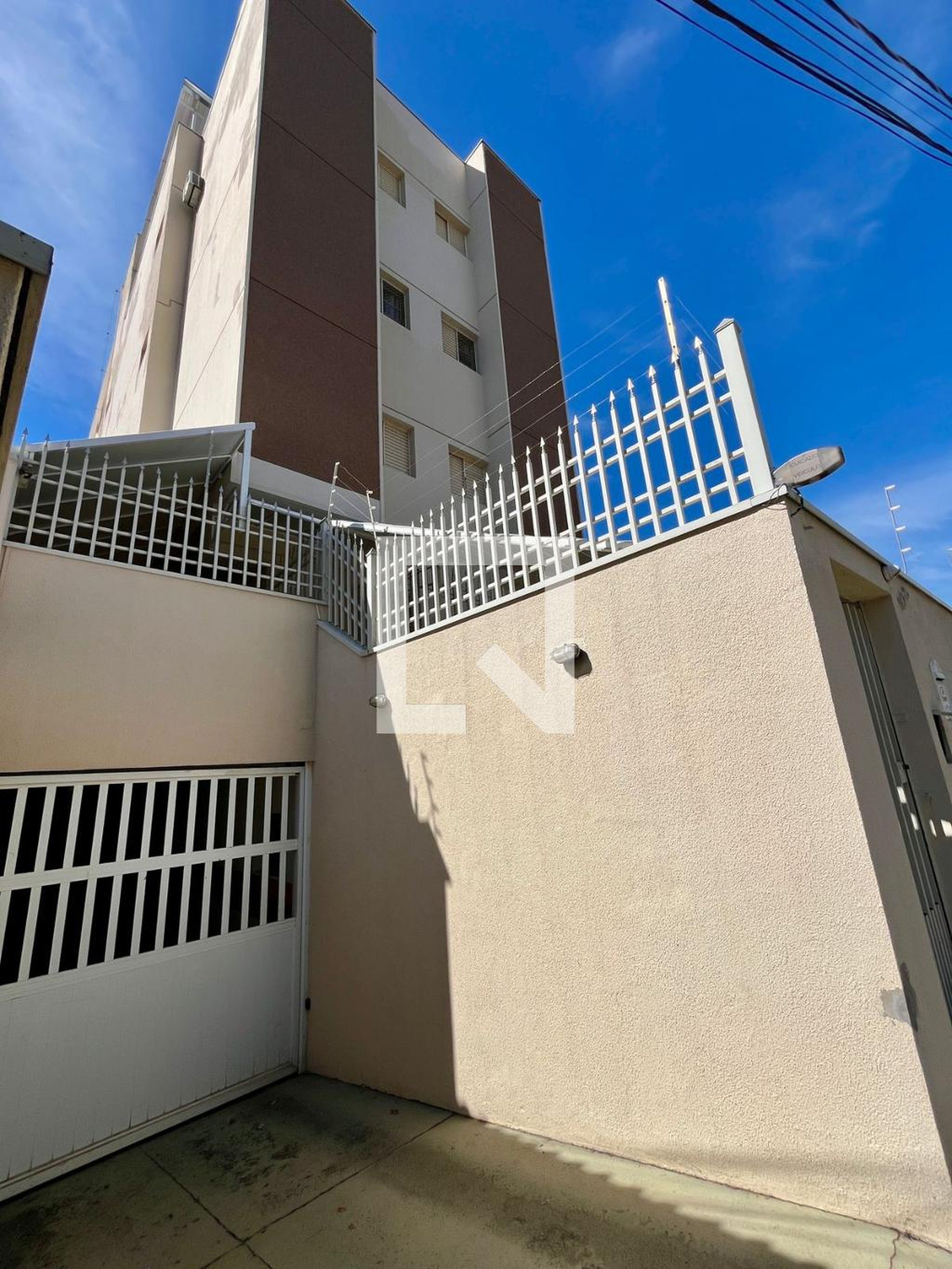 Fachada do Prédio Condomínio ED Dona Margarida