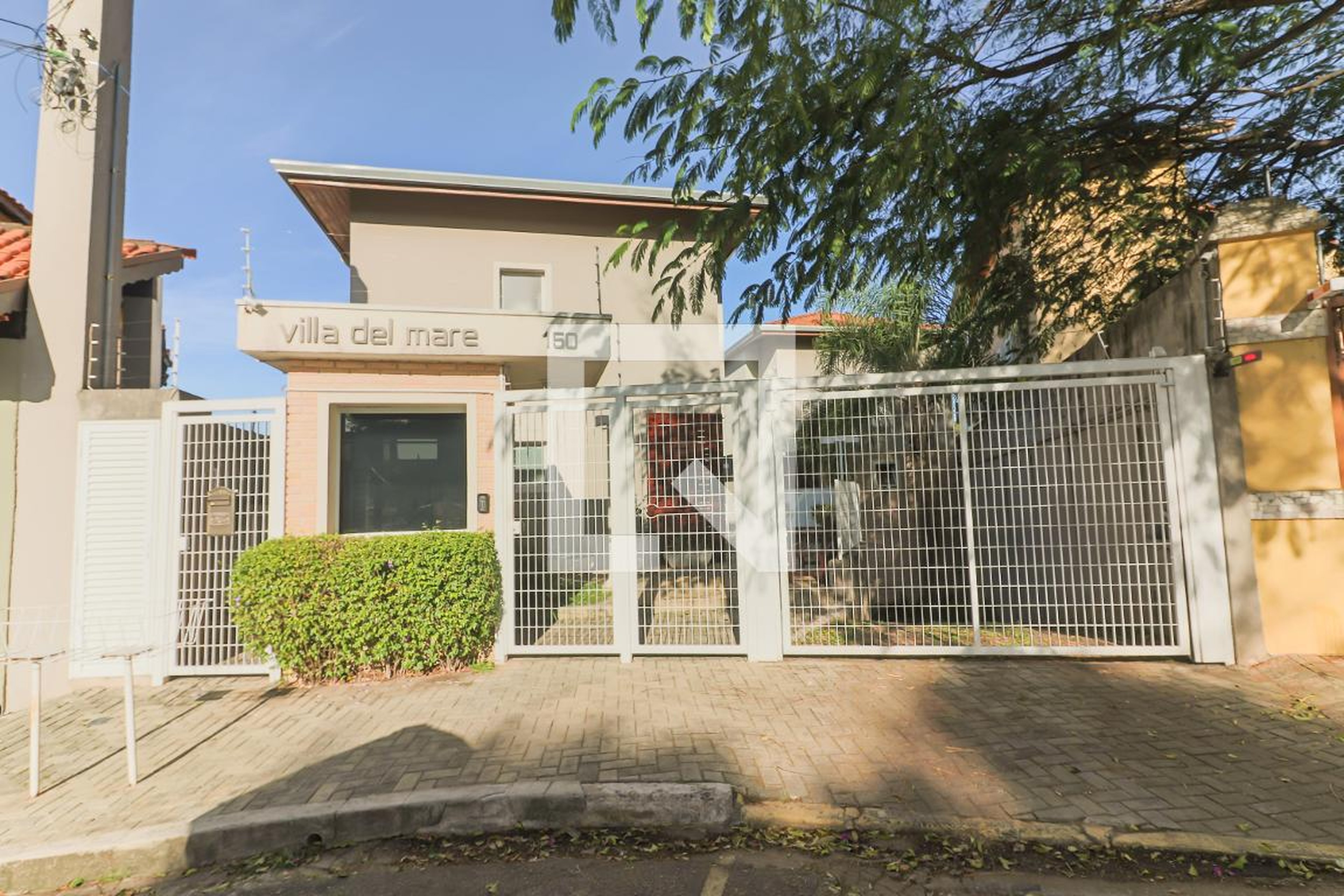 Fachada Condomínio em Rua Tomás Gonçalves, 150