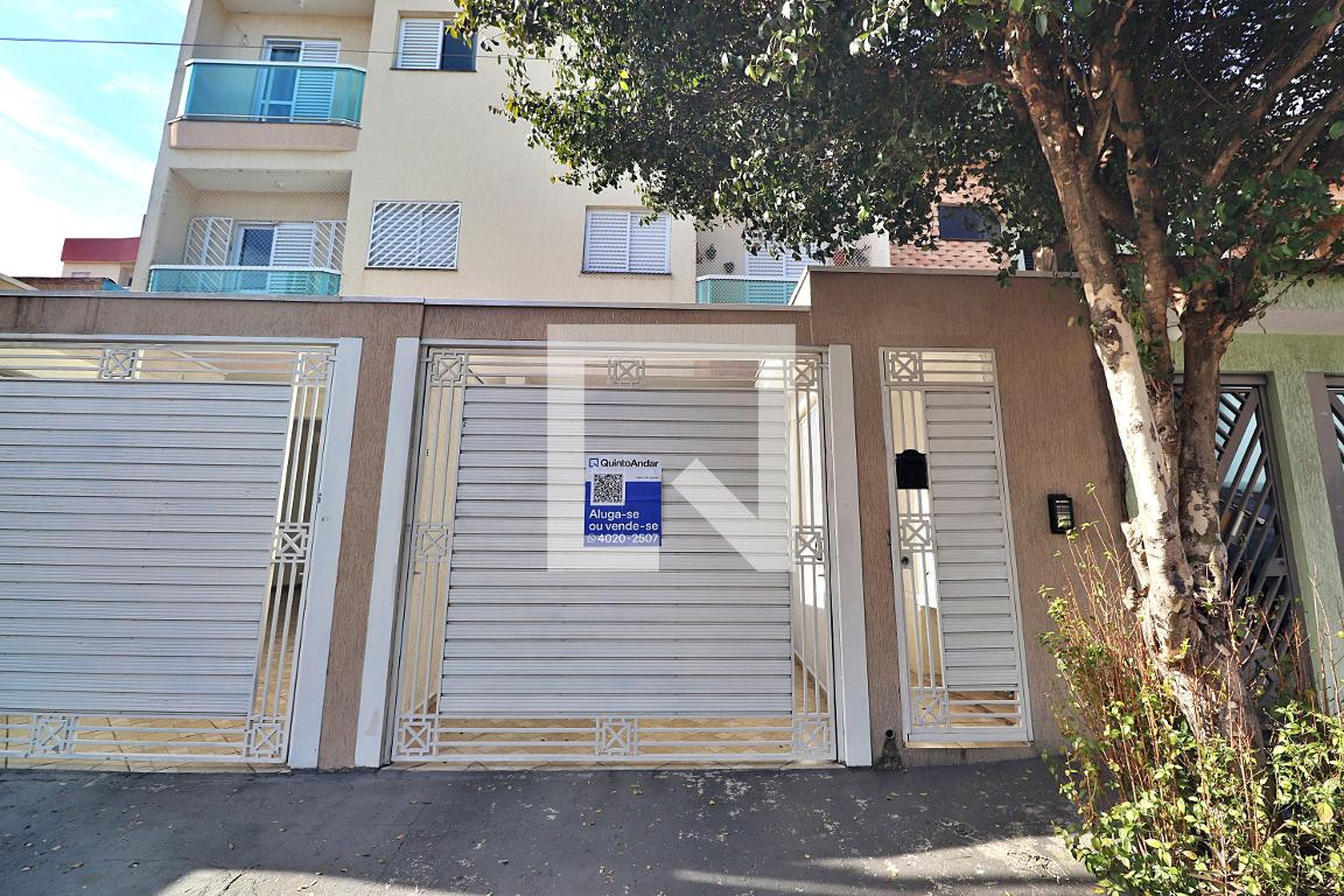 Fachada Condomínio em Rua Laureano, 845