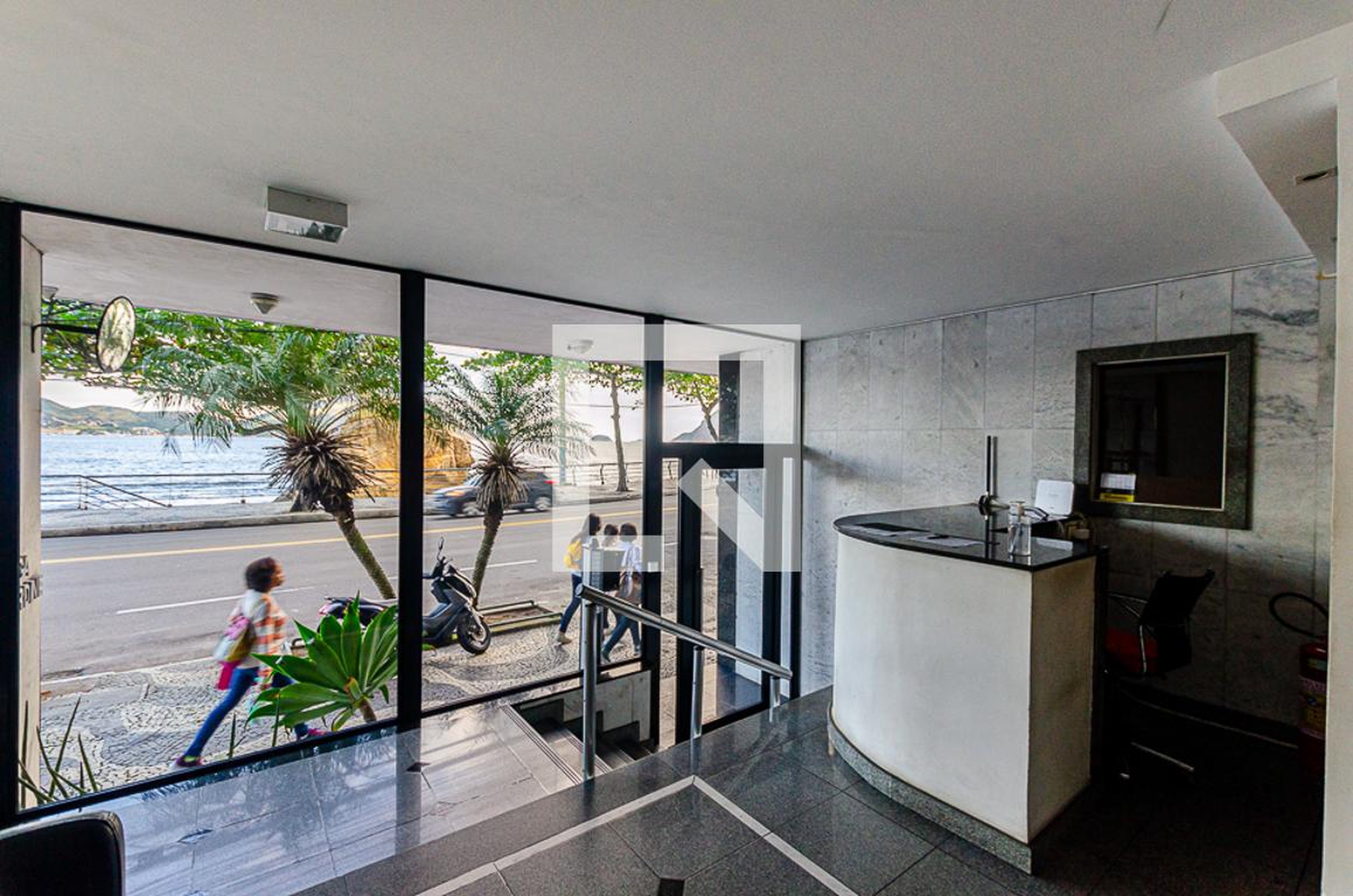 Hall de Entrada - Olga Mardini