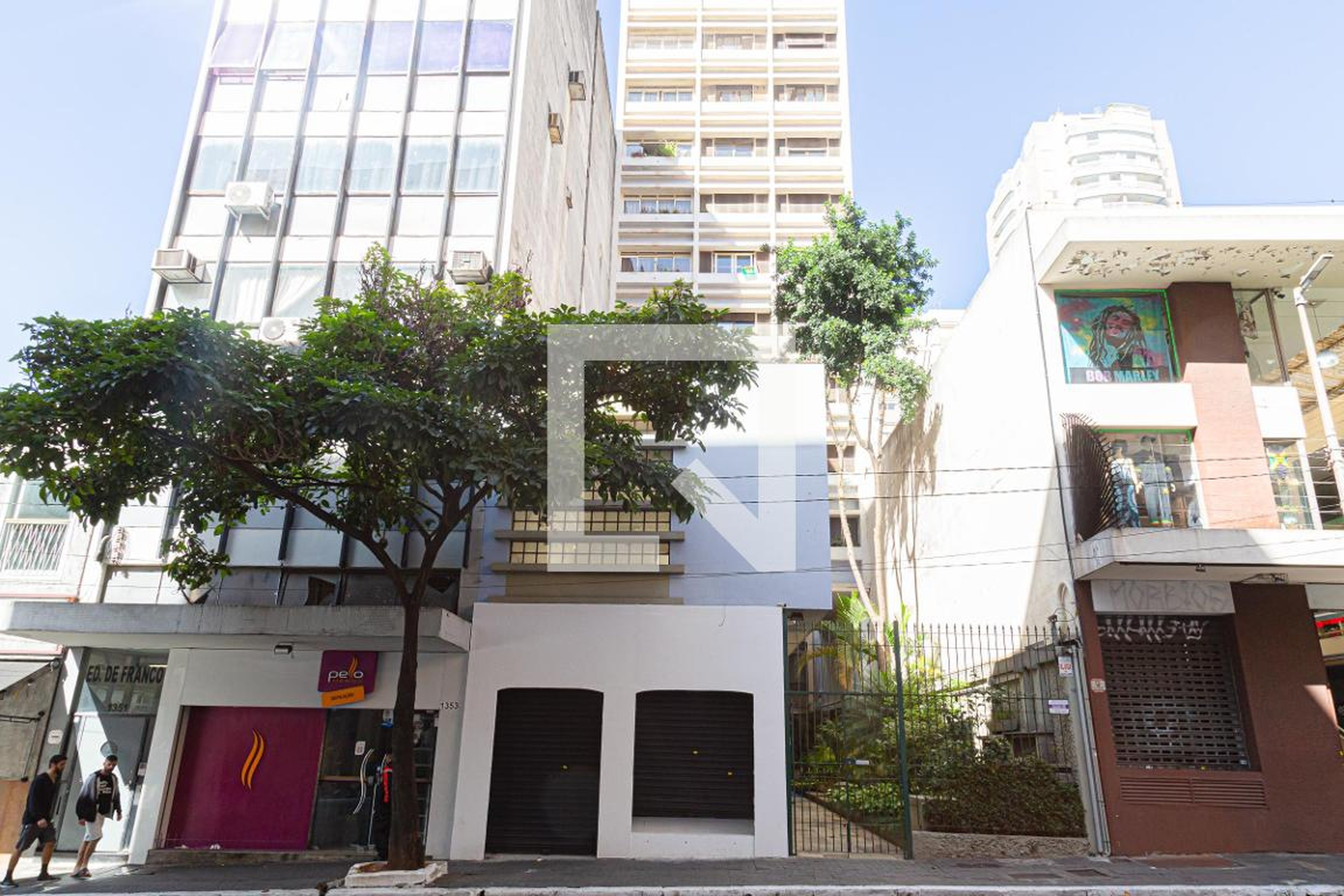 Fachada do Prédio Condomínio Cisne Azul