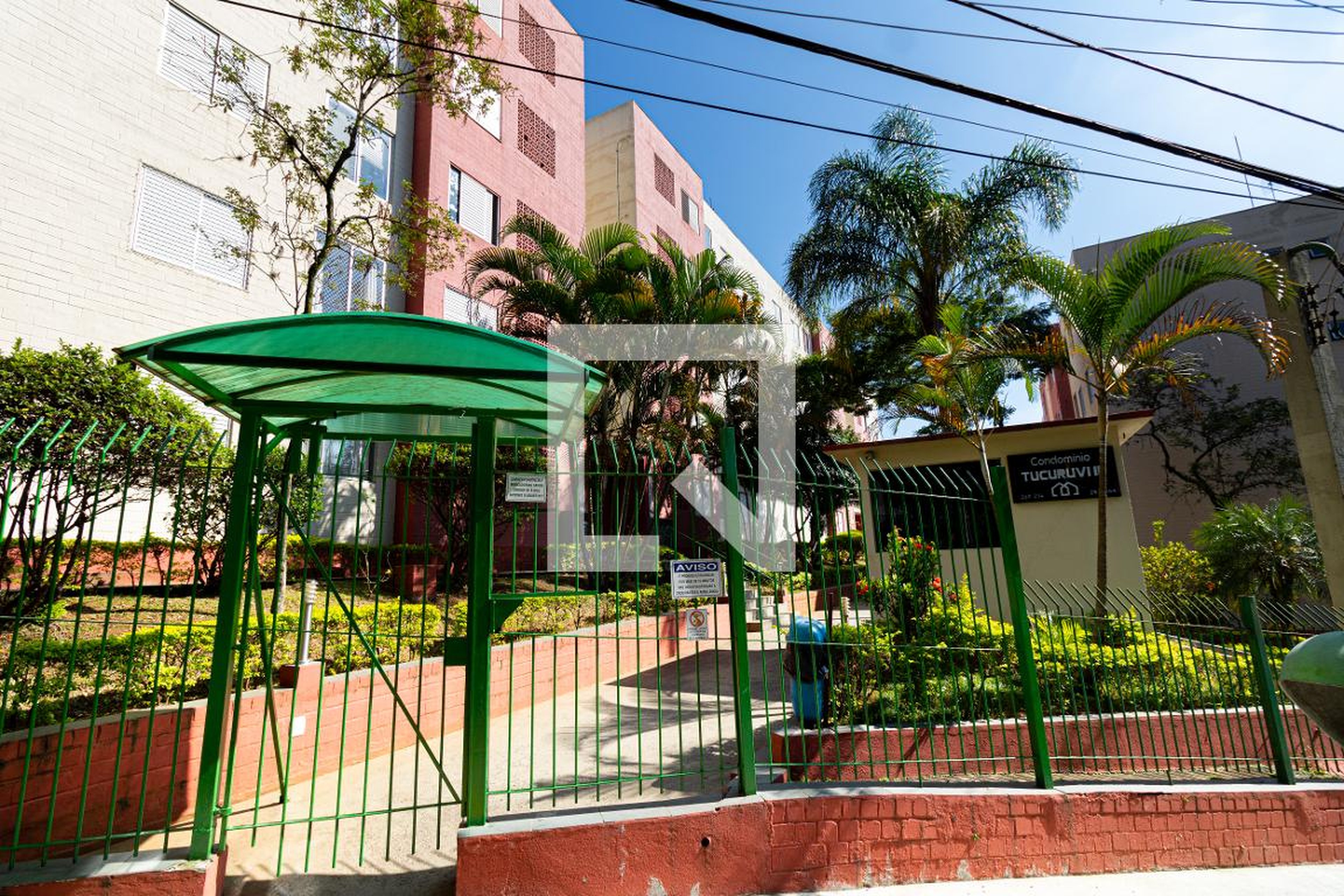 Fachada Condomínio em Rua Antônio Flaquer, 169