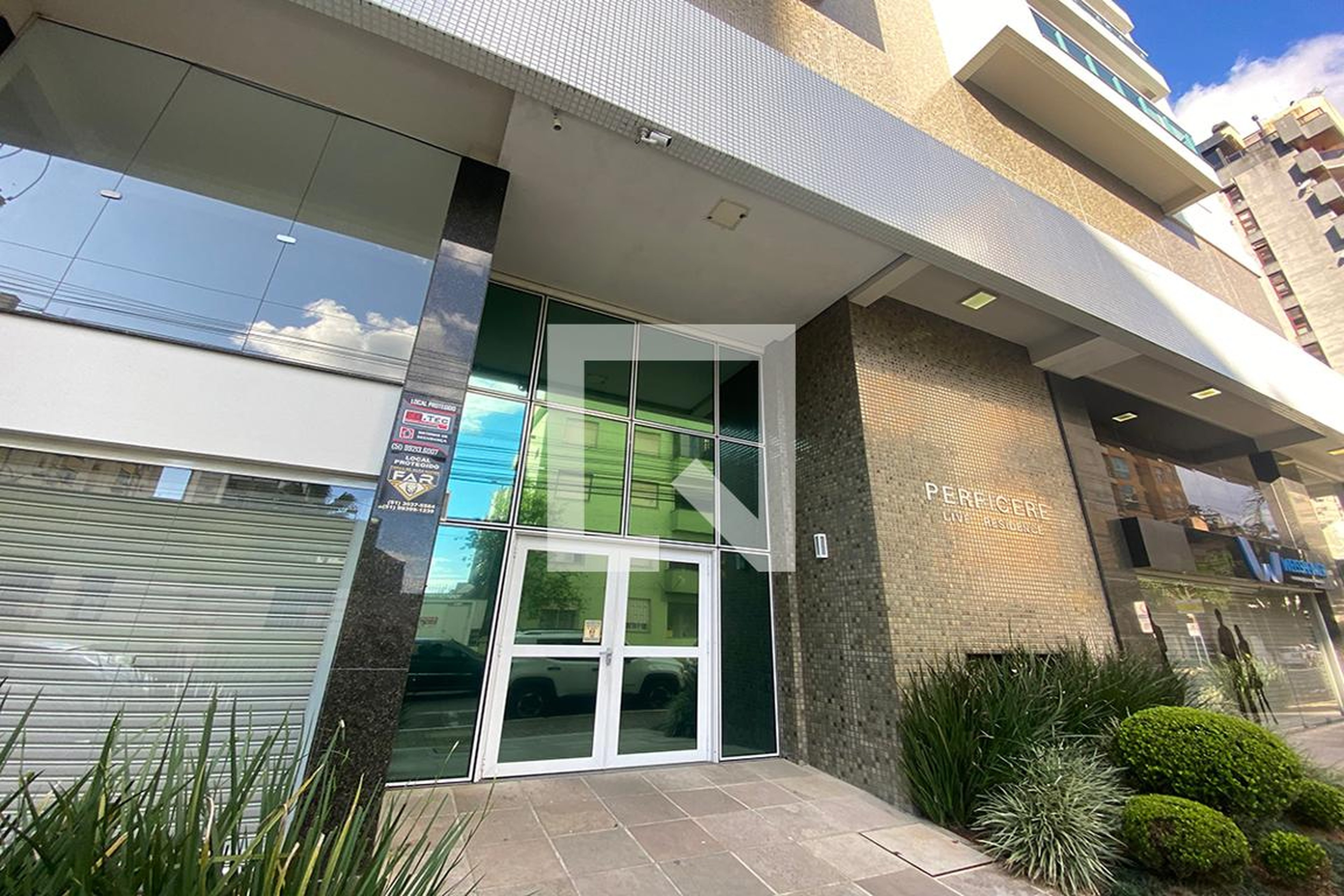 Fachada do Condomínio Condomínio Perficere
