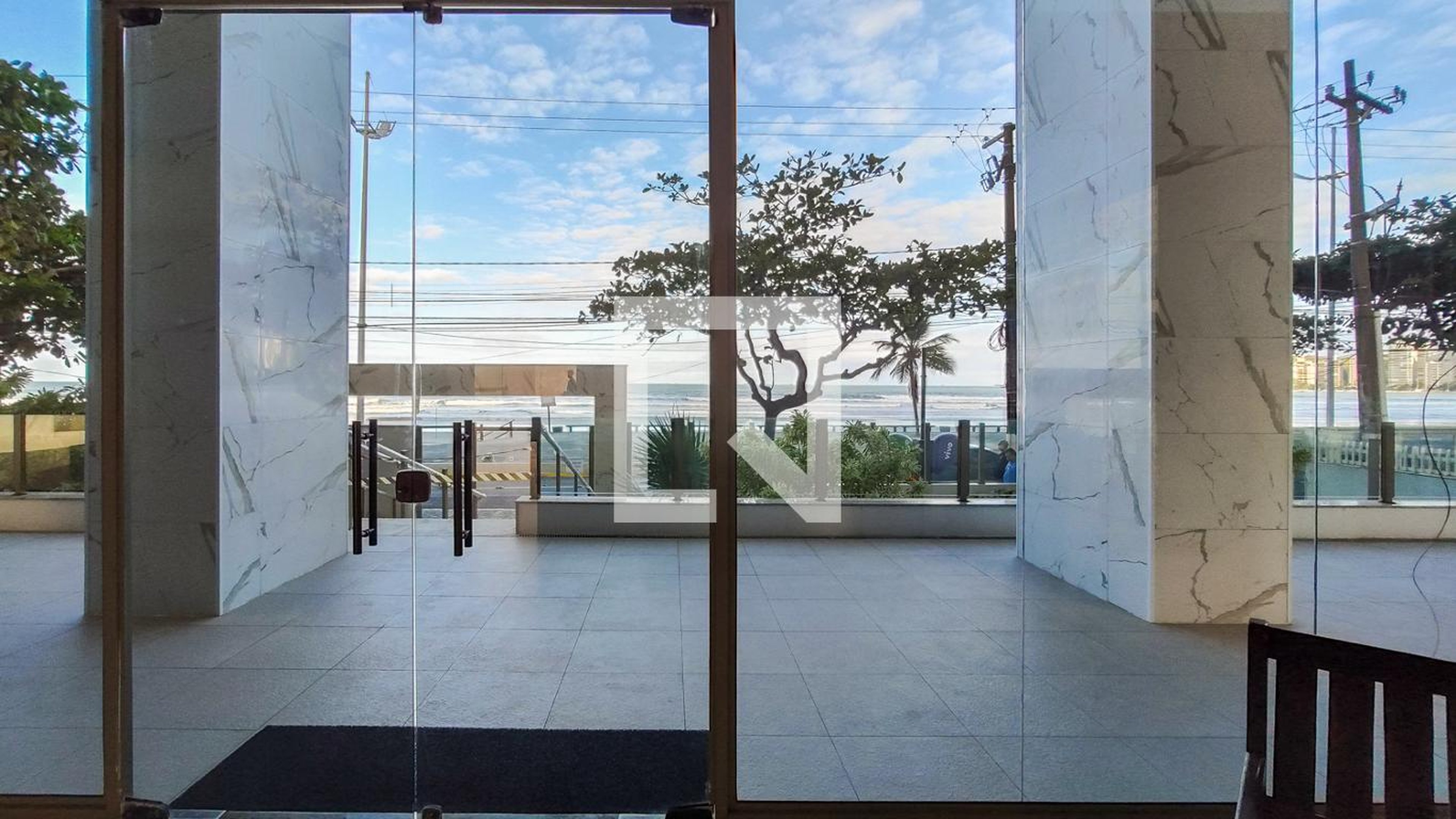 Hall de Entrada Condomínio Capri