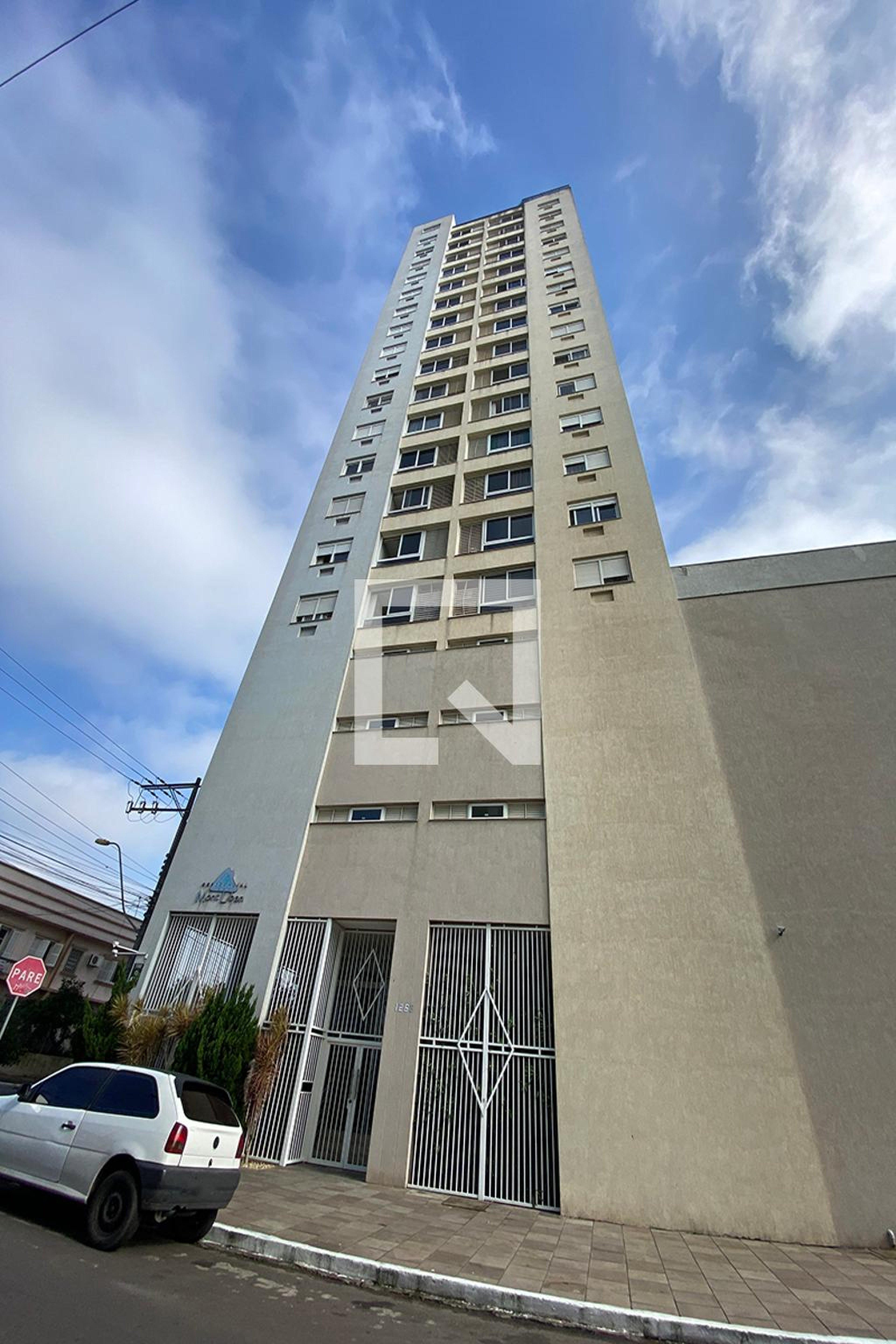 Fachada do Condomínio Condomínio Mont Liban