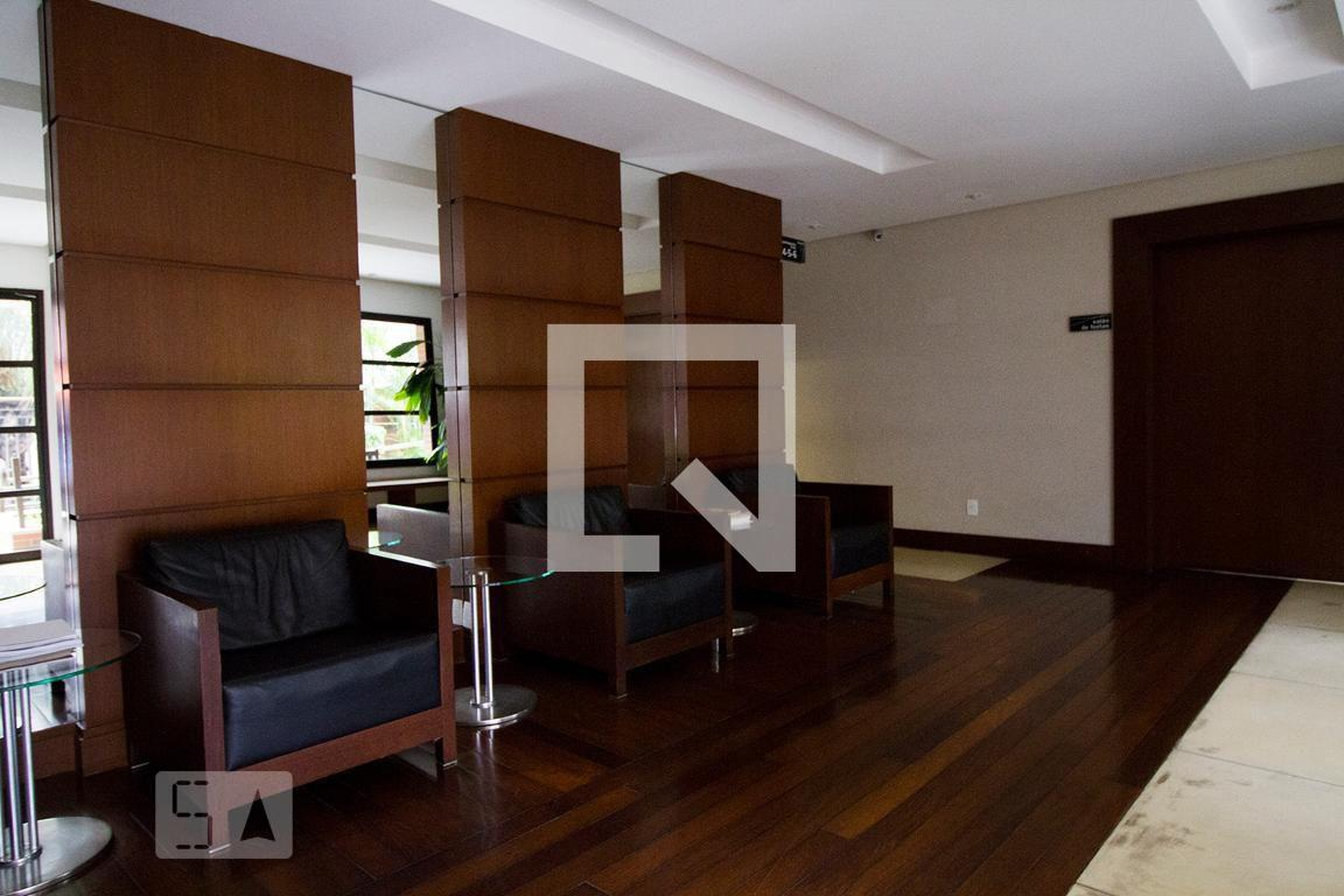 Hall - Casual - Vila Mariana