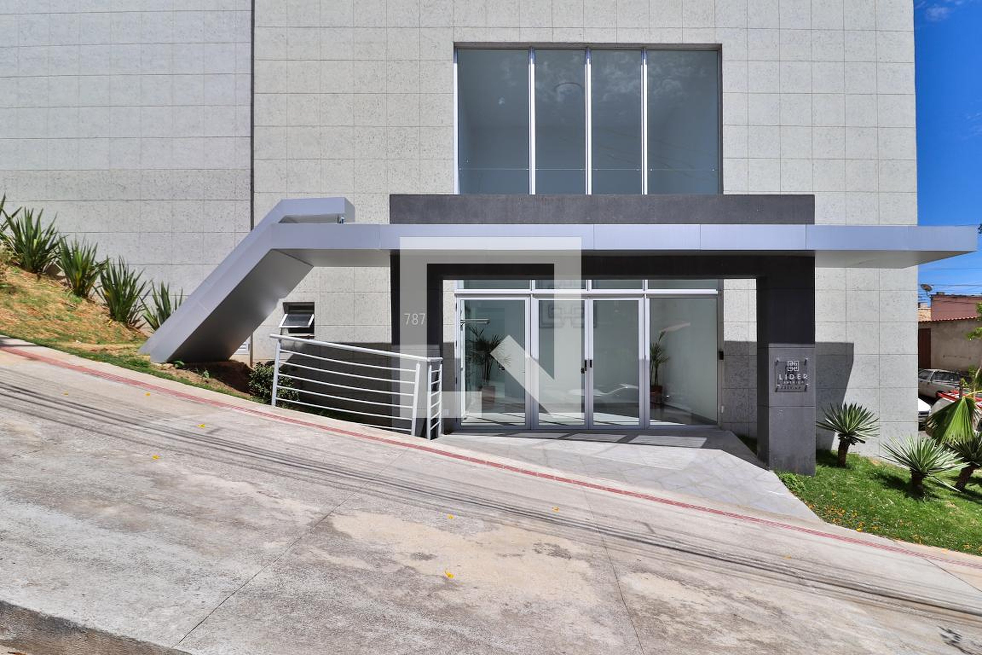 Fachada do Condomínio Condomínio Lider Premium