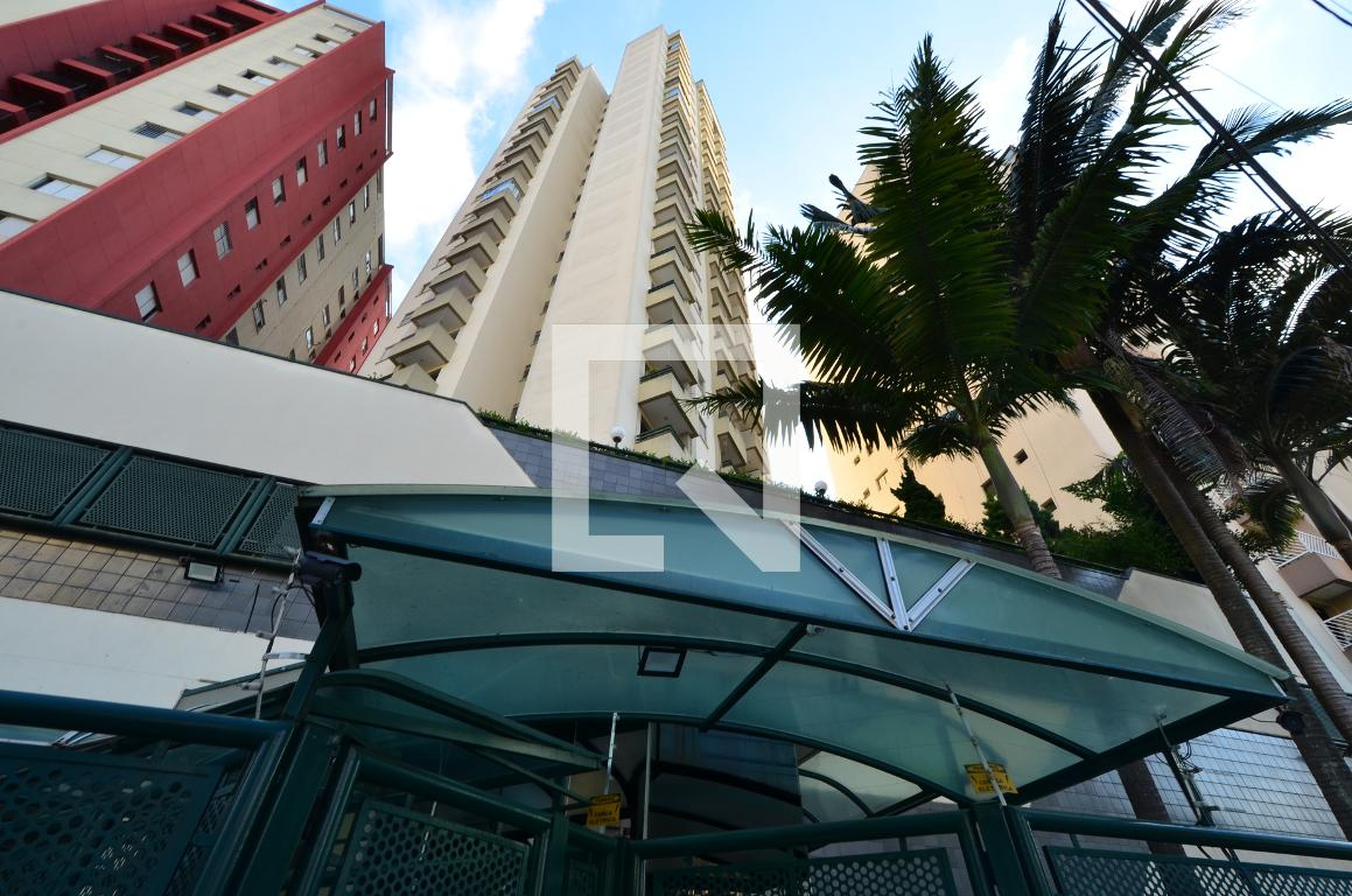 Fachada do Prédio Condomínio Ville Helene