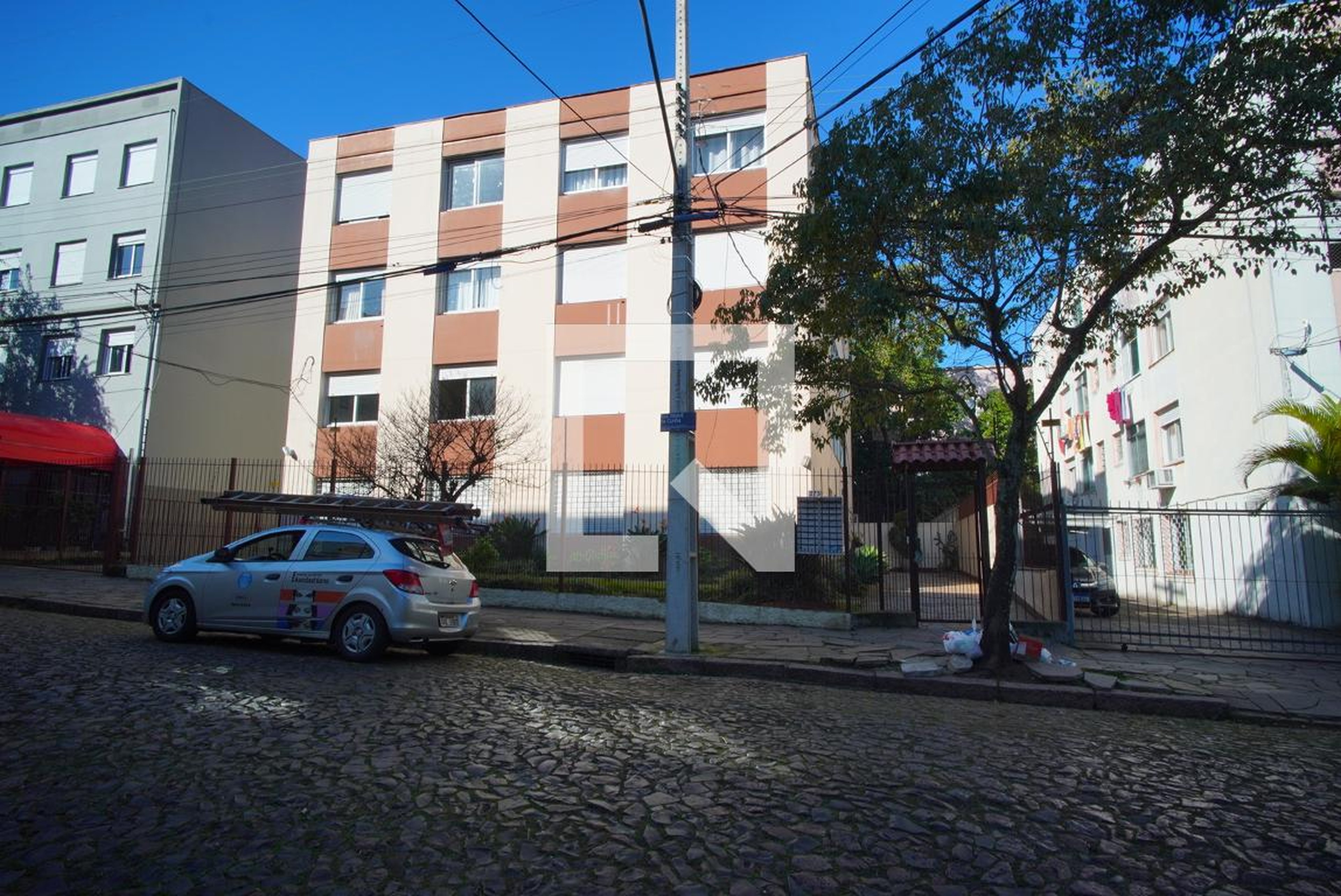 Fachada do Condomínio Condomínio em Rua Itiberê da Cunha, 273