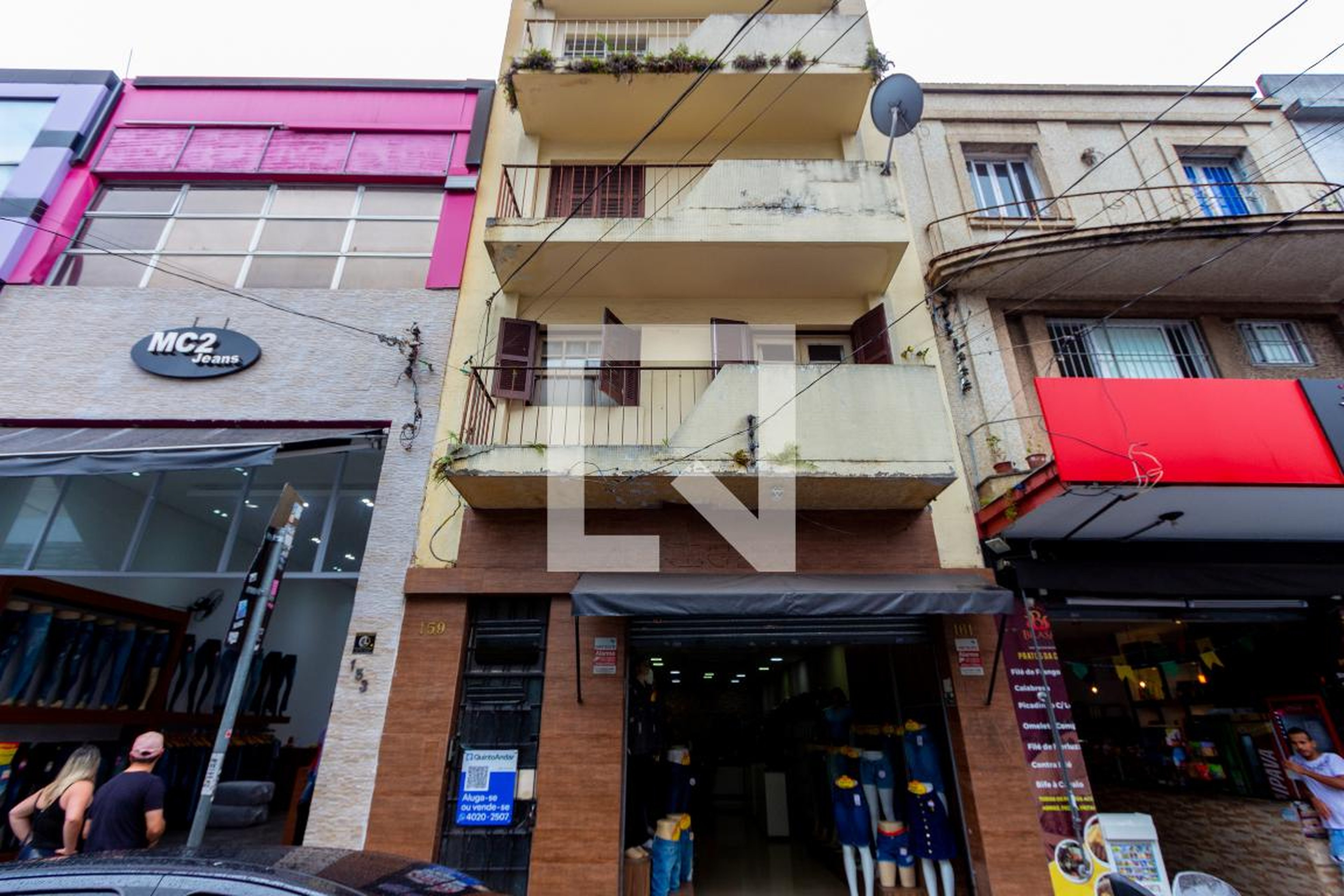 Fachada Condomínio em Rua Xavantes, 159