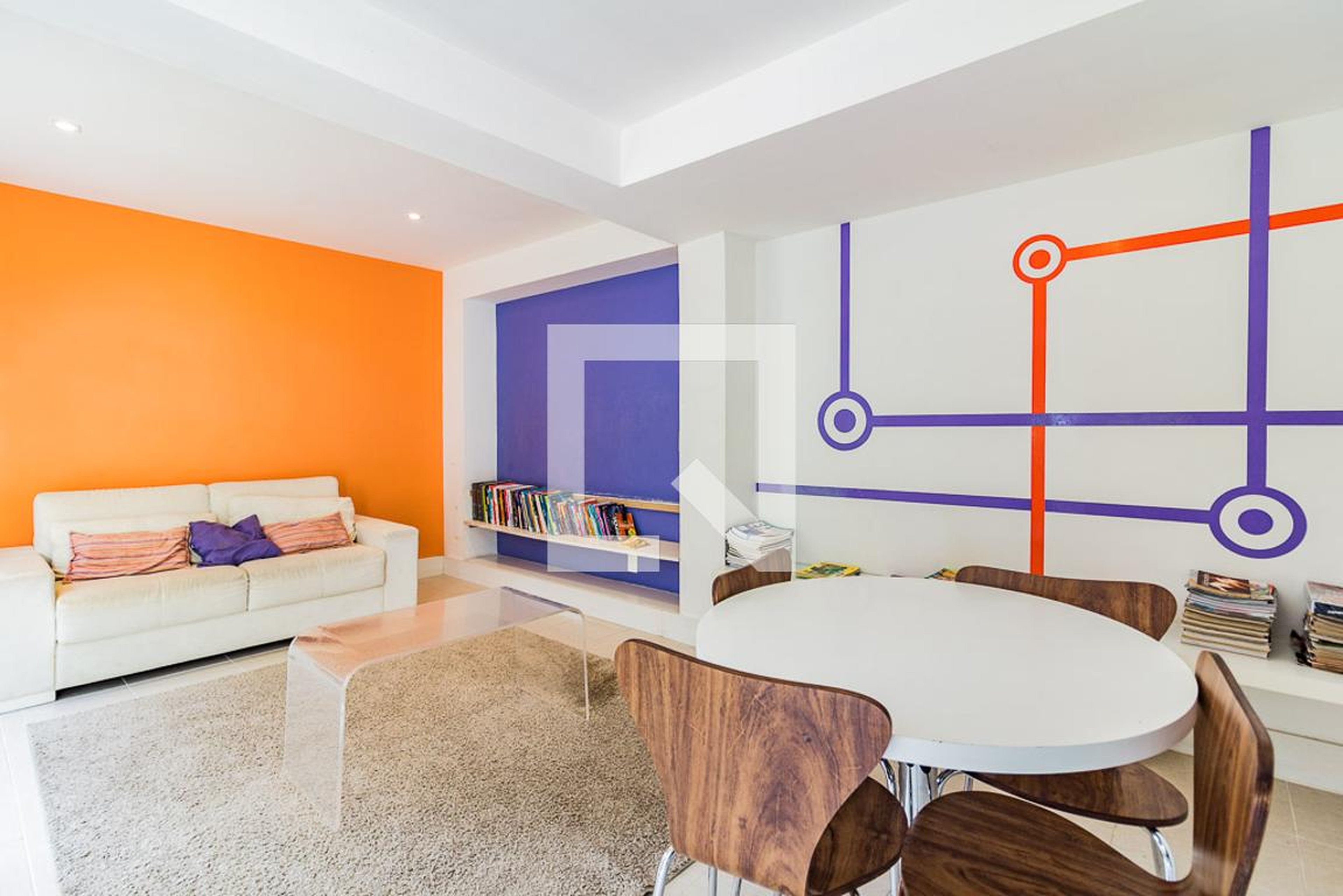 Sala de Jogos - The Sun