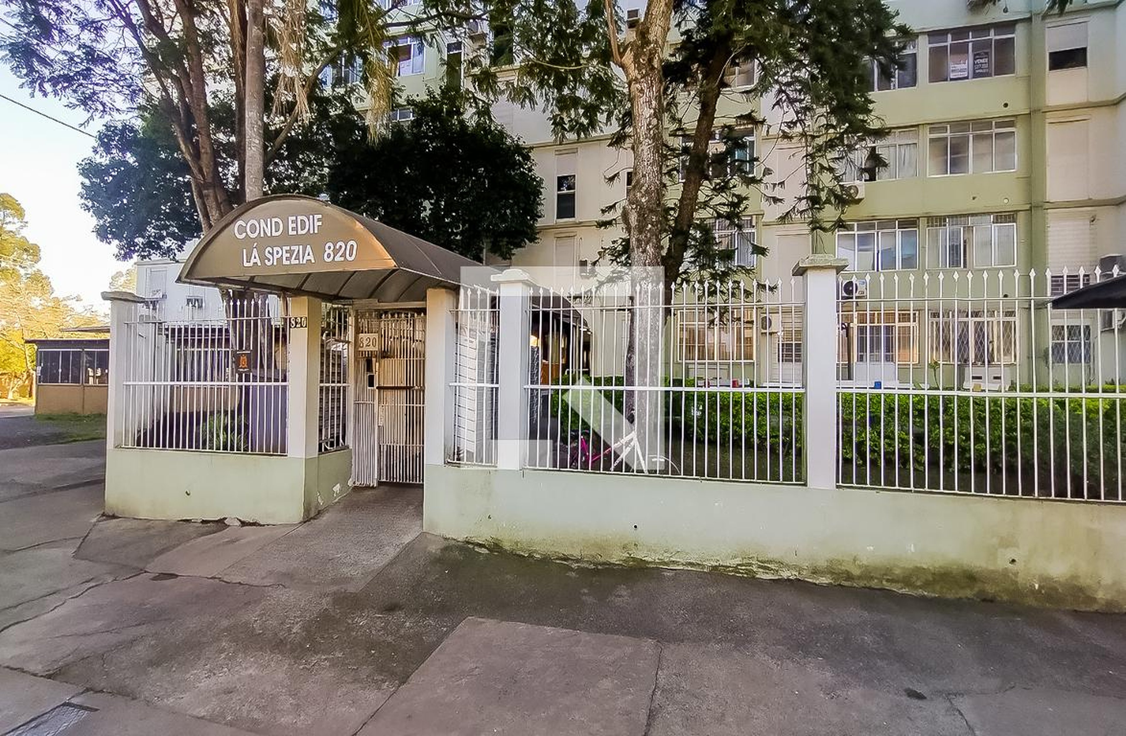 Fachada do Condomínio Condomínio Riviera Italiana