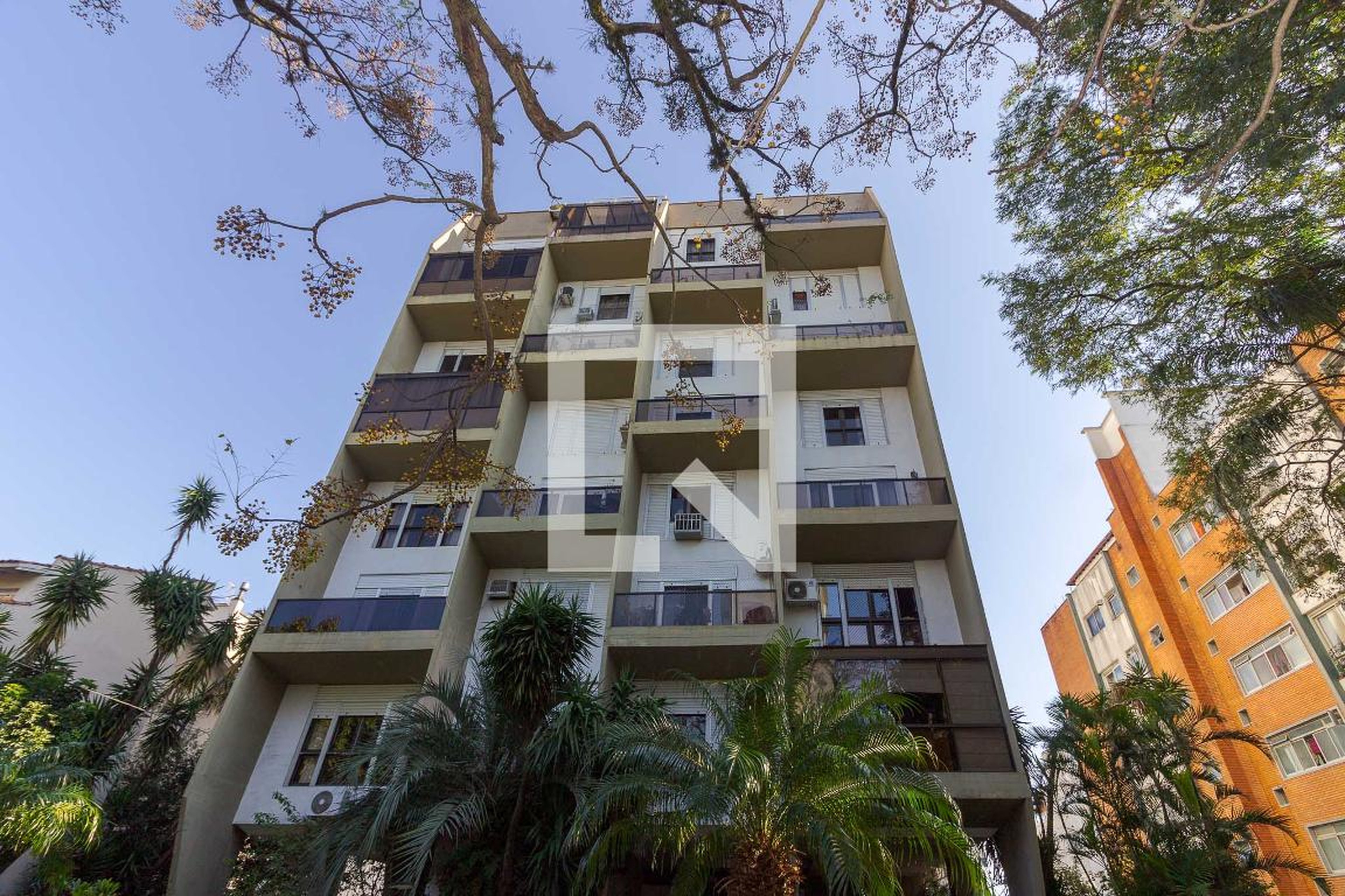 Fachada Edifício Floresta Negra