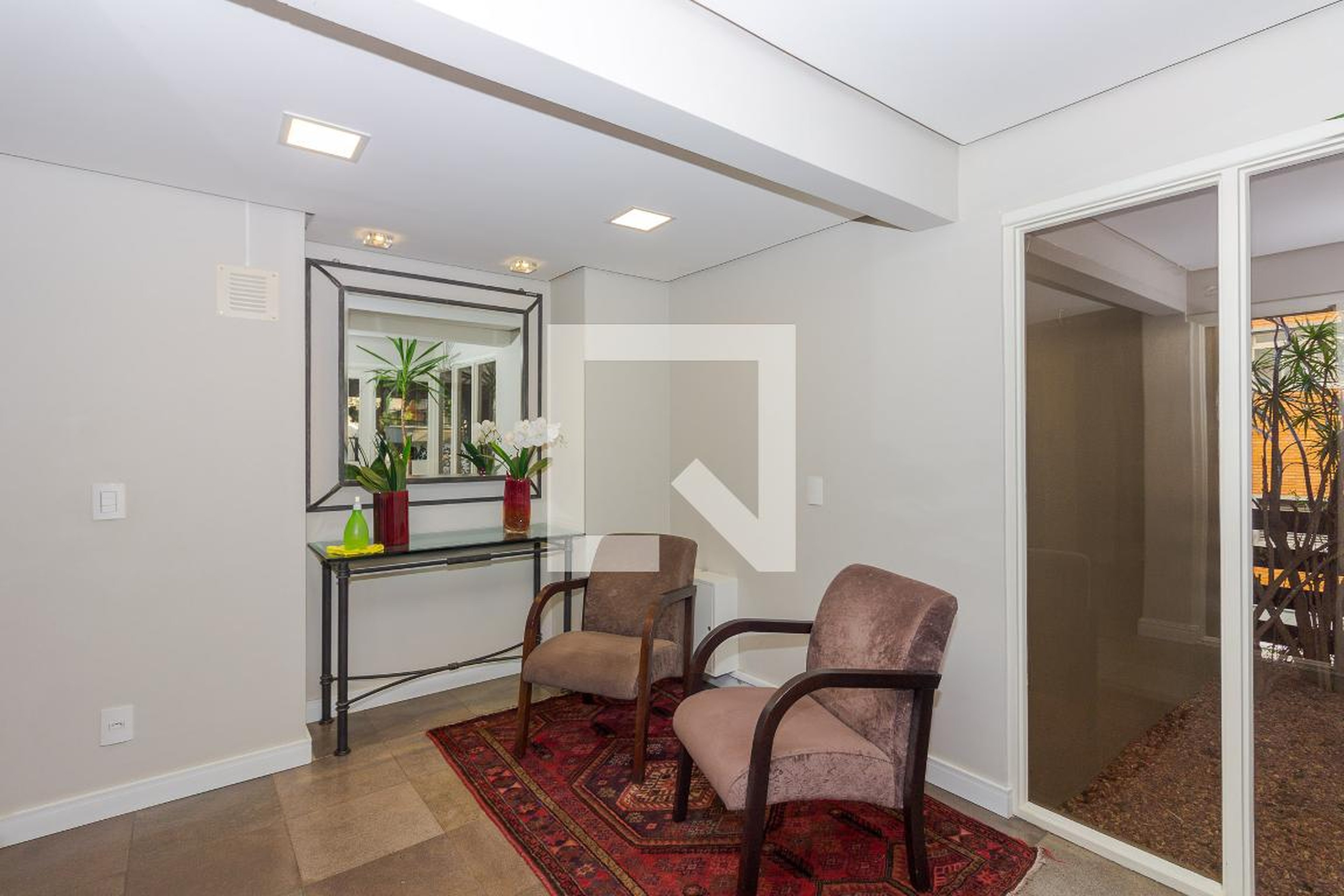 Hall - Edifício Floresta Negra