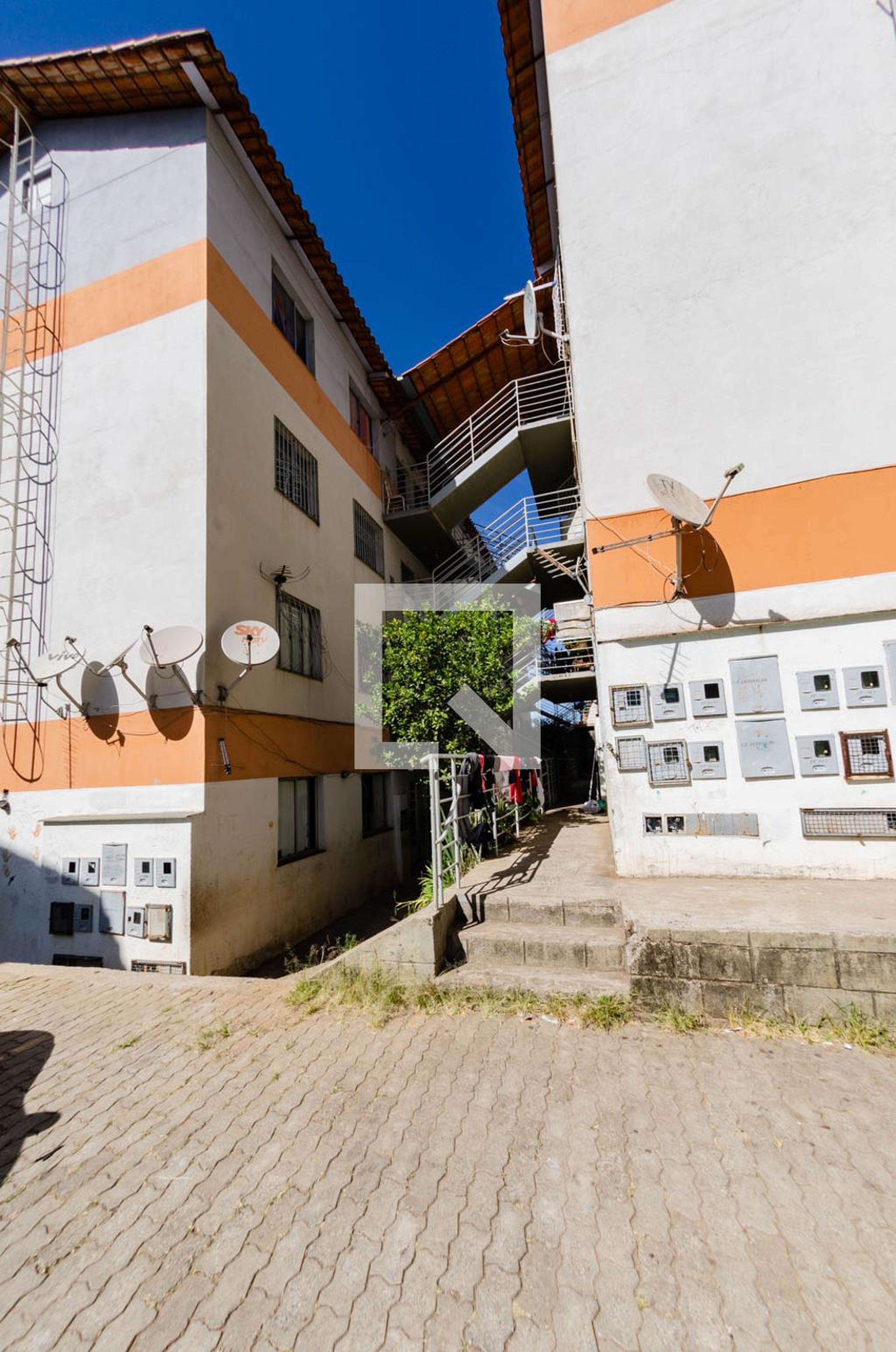 Fachada Condomínio em Rua França, 441