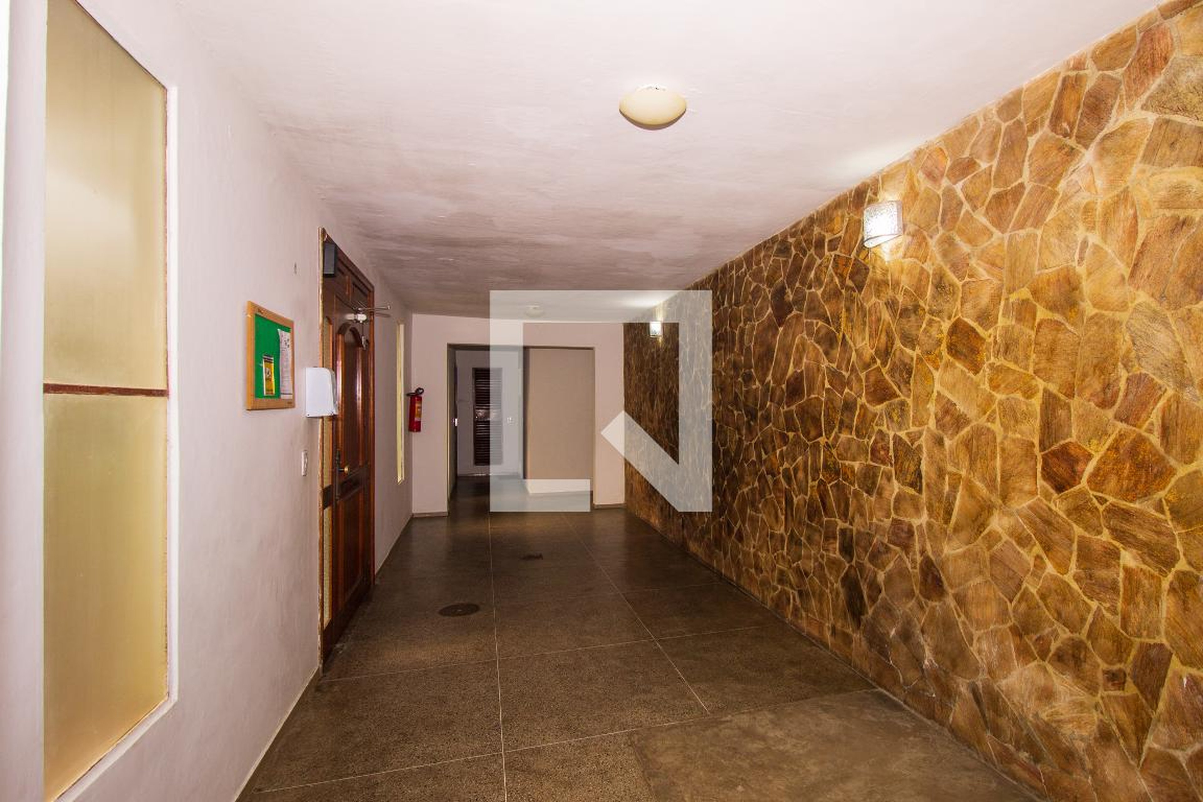 Hall de Entrada - Edifício Jardim