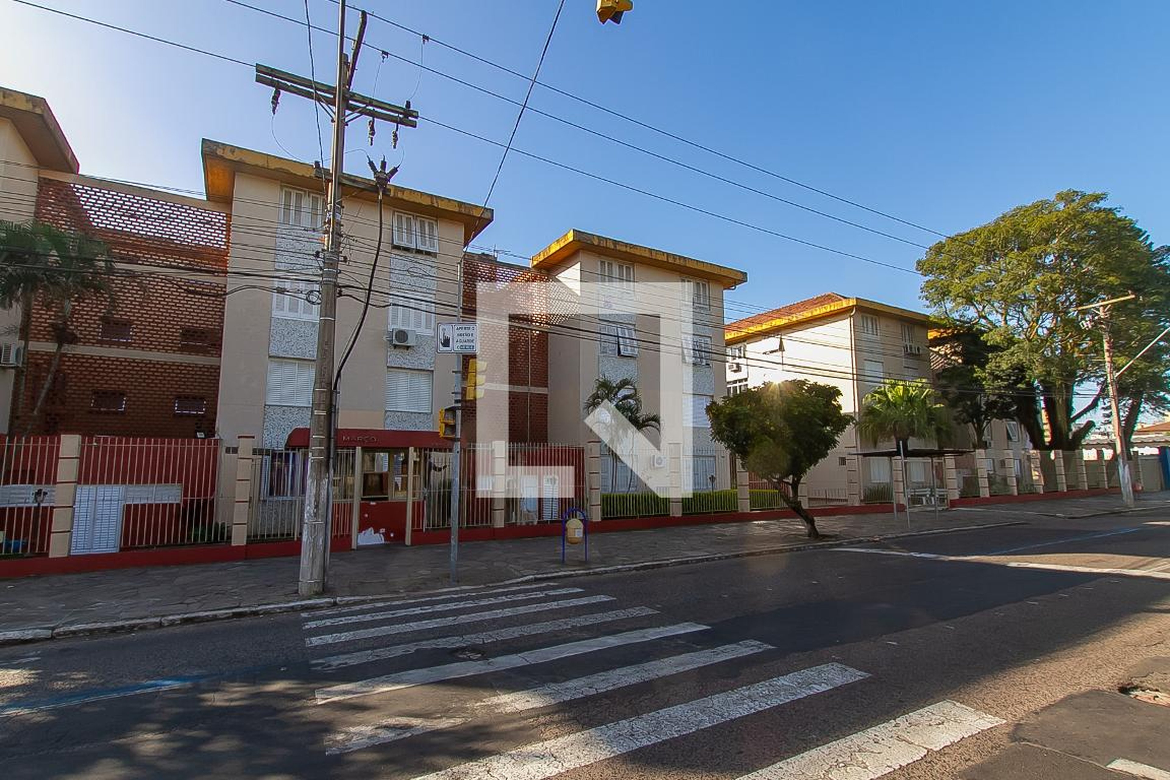 Fachada do Condomínio Condomínio 31 de Março