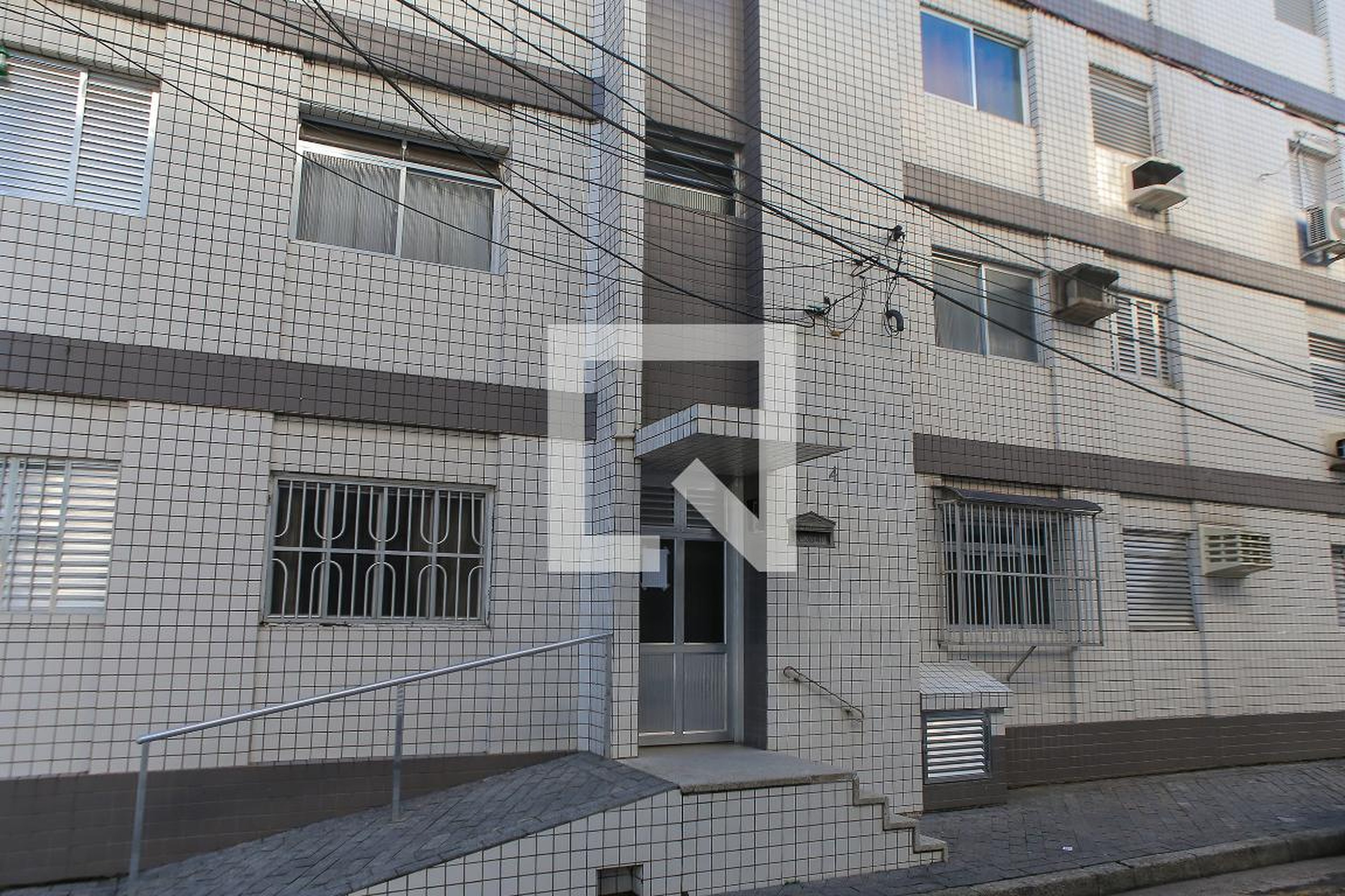 Fachada Condomínio Surinan