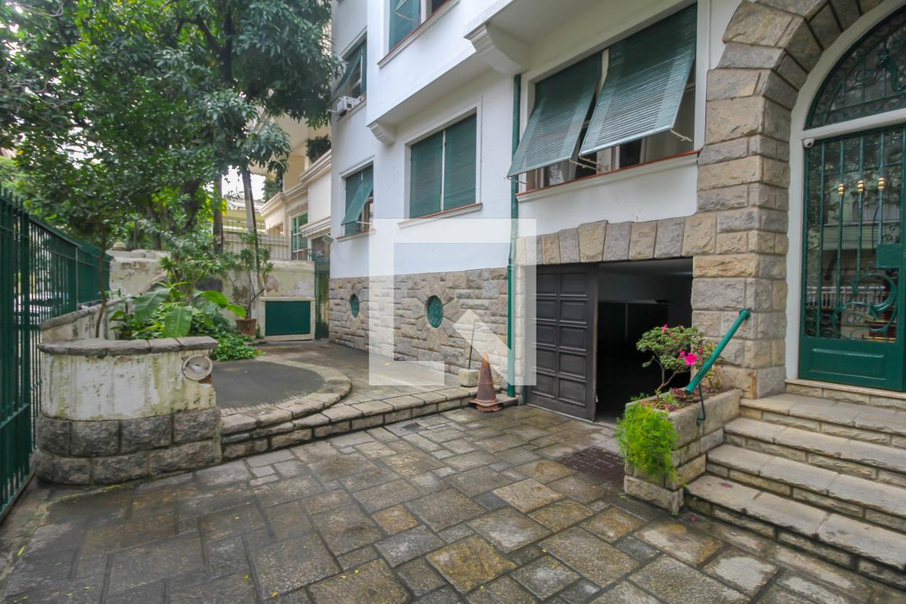 Área Externa - Edificio Carlos Freire Zenha