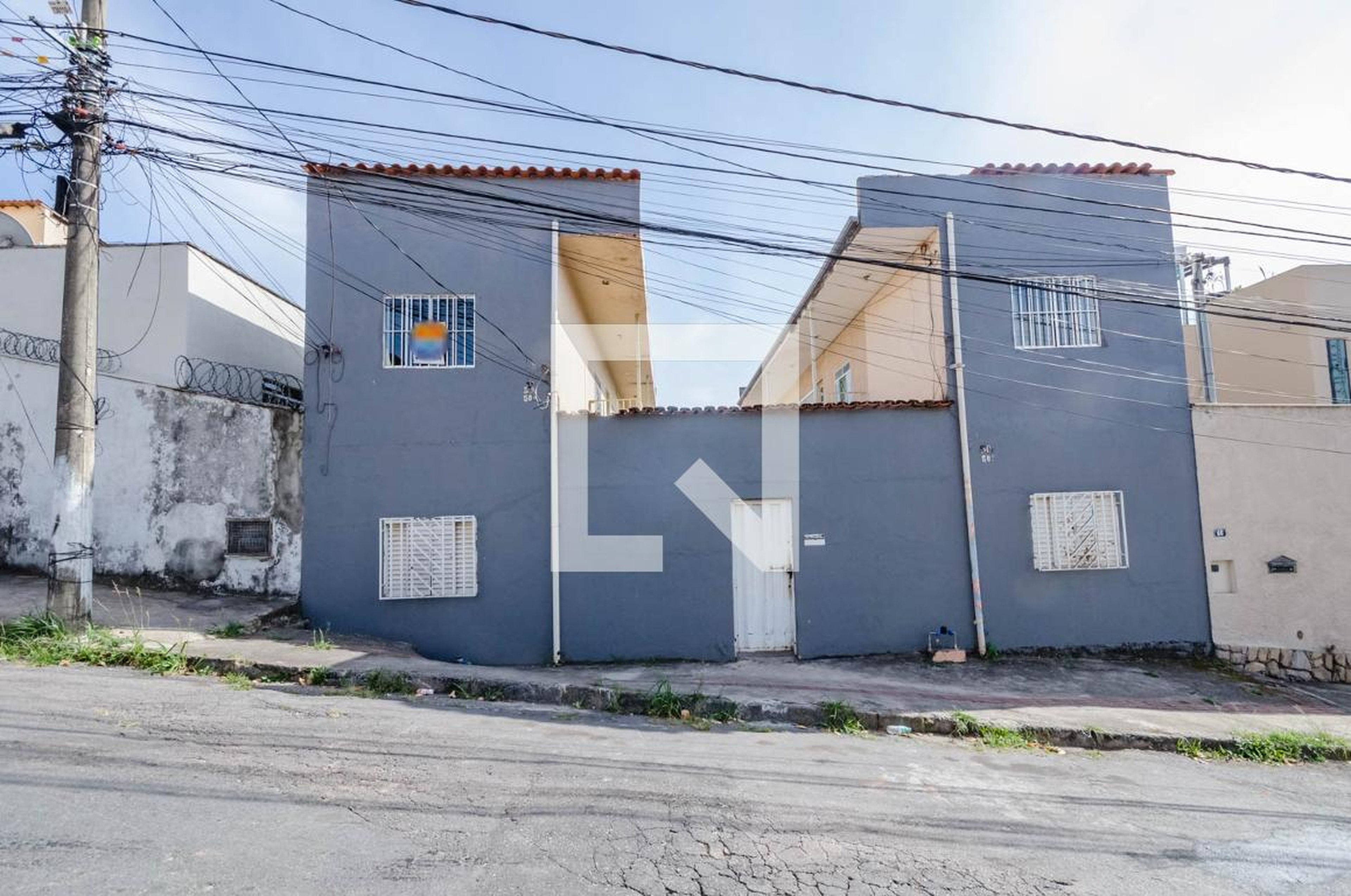 Fachada Condomínio em Rua Prado da Cunha, 50