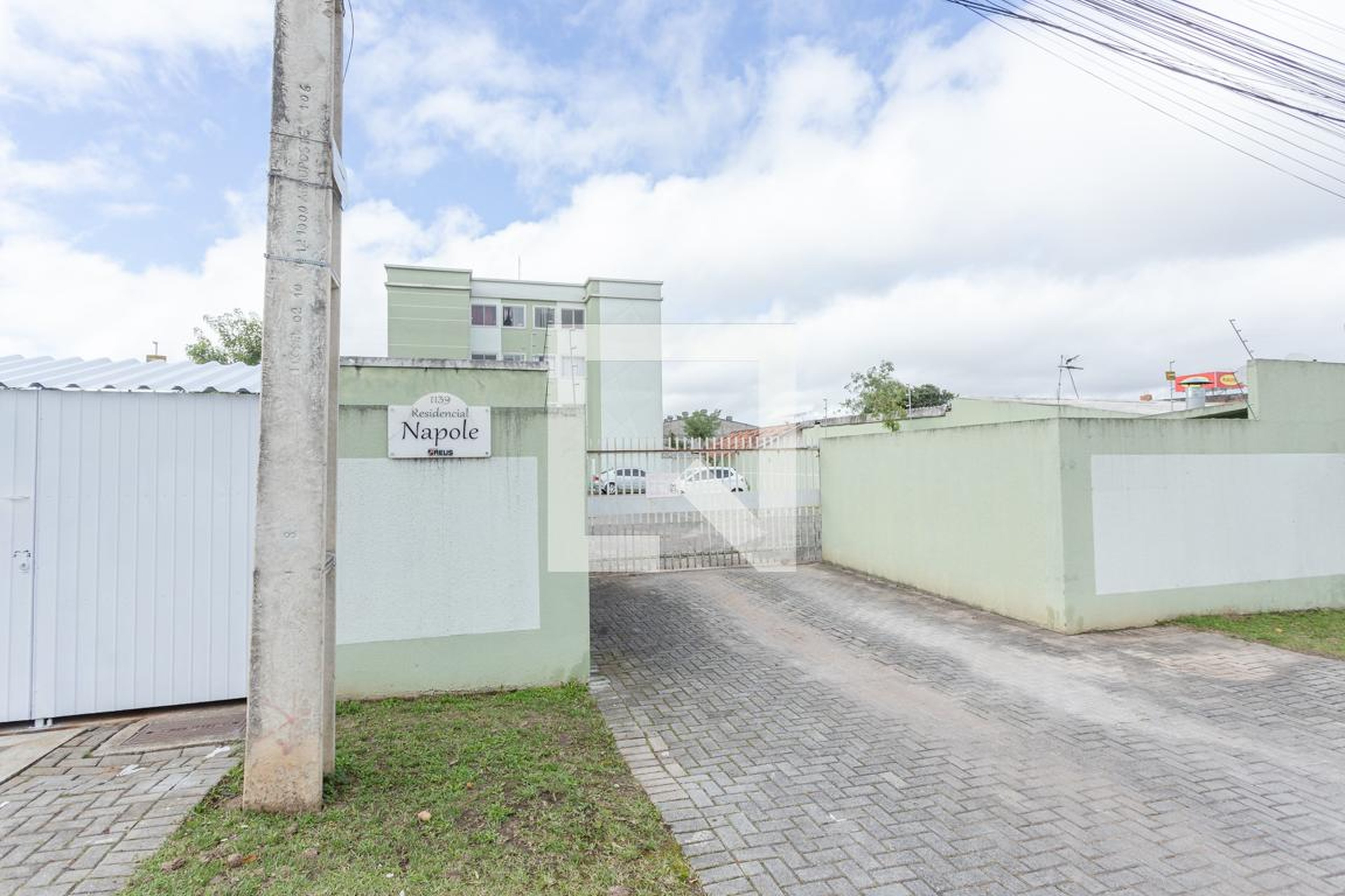 Fachada Condomínio em Rua Rio Piquiri, 1130