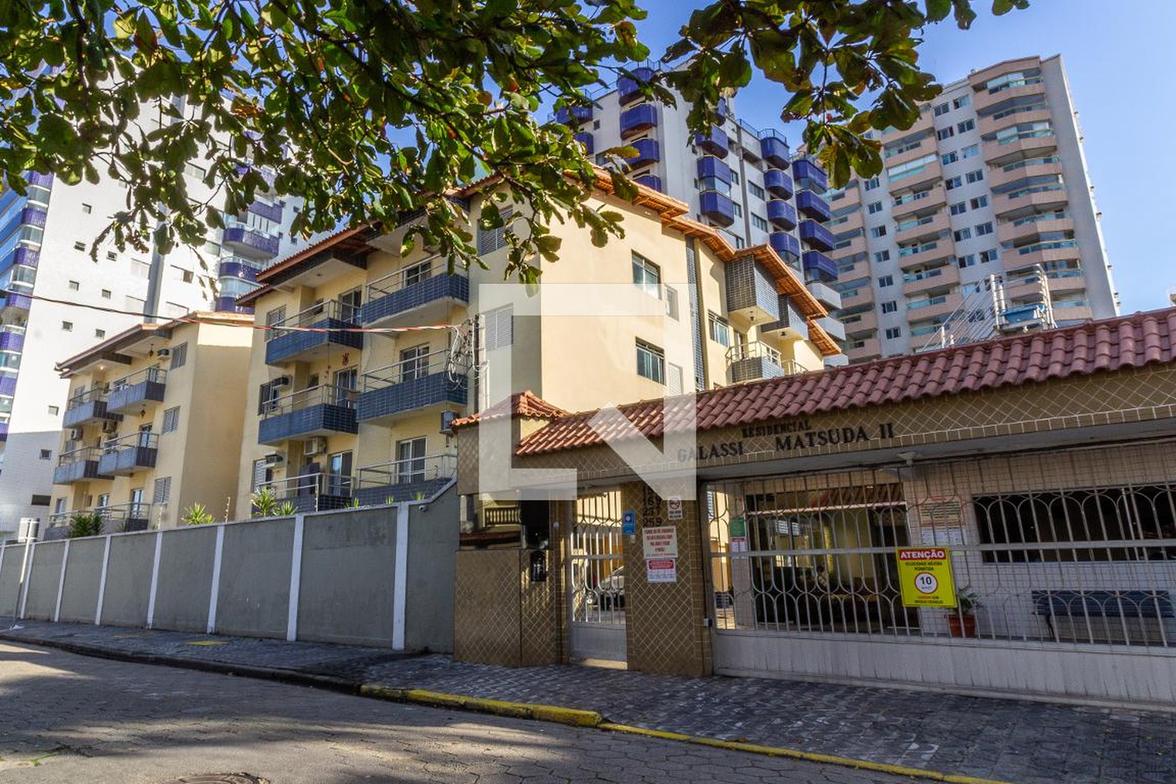 Fachada Condomínio Galassi Matsuda