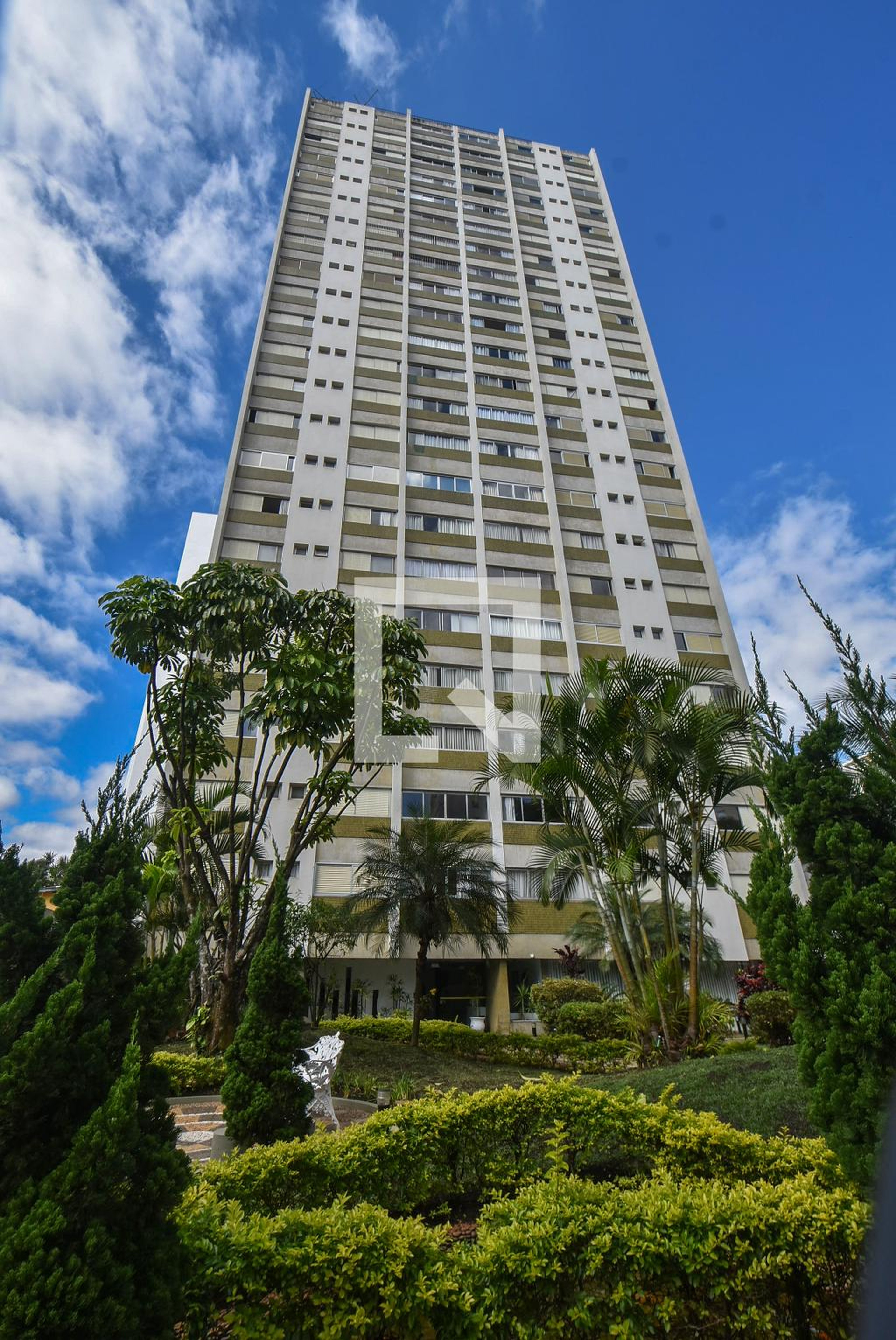 Prédio Condomínio Dom Pedro I