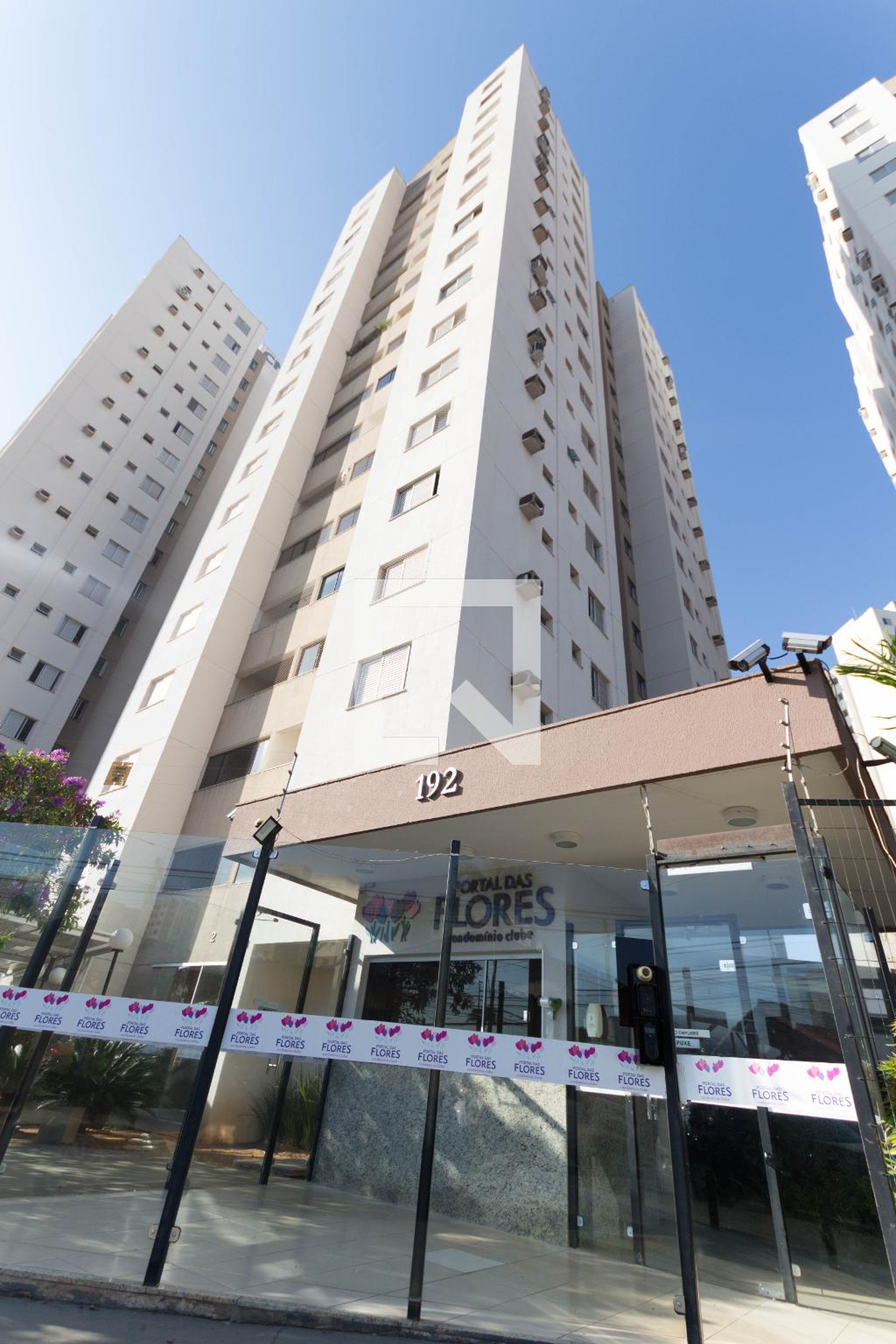 Fachada Condomínio em Rua 408, Q A  lote 8/16