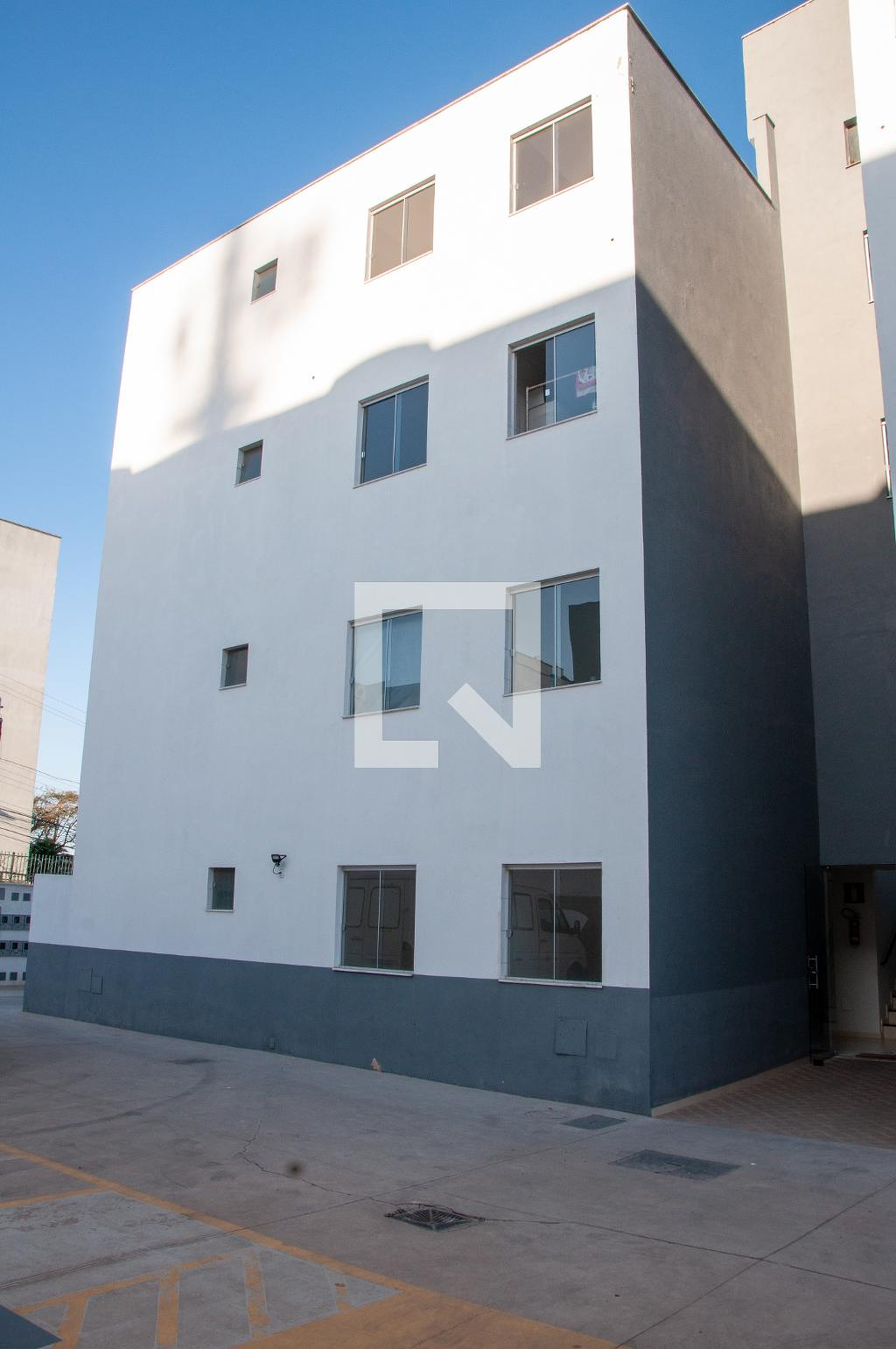 Fachada Condomínio em Rua C. Arco Verde, 104