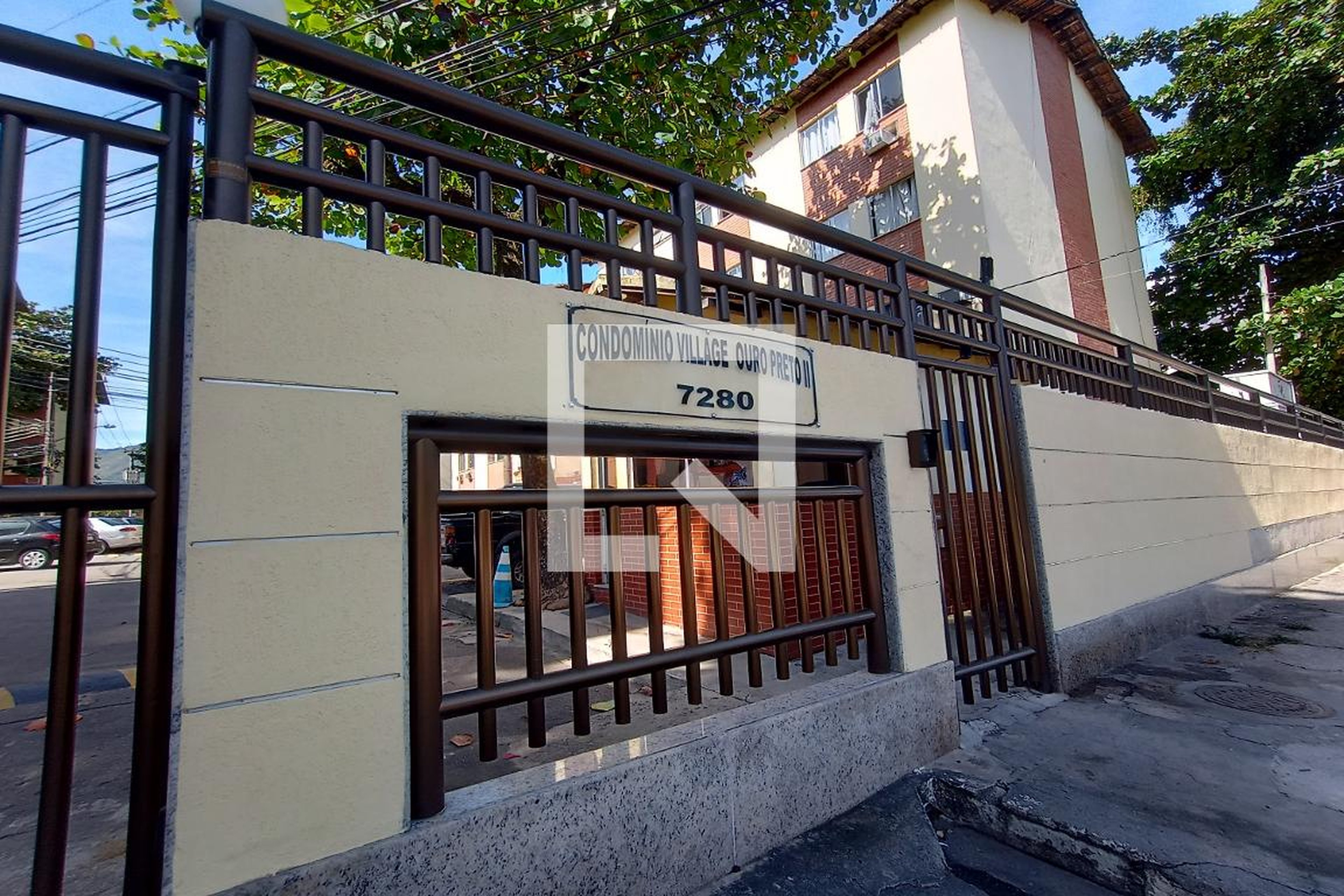 Fachada do Condomínio Condomínio Ouro Preto II